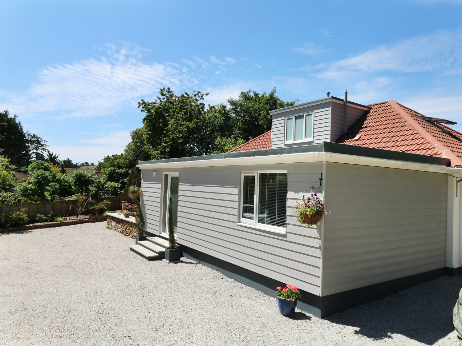 Bian Mab, Malpas