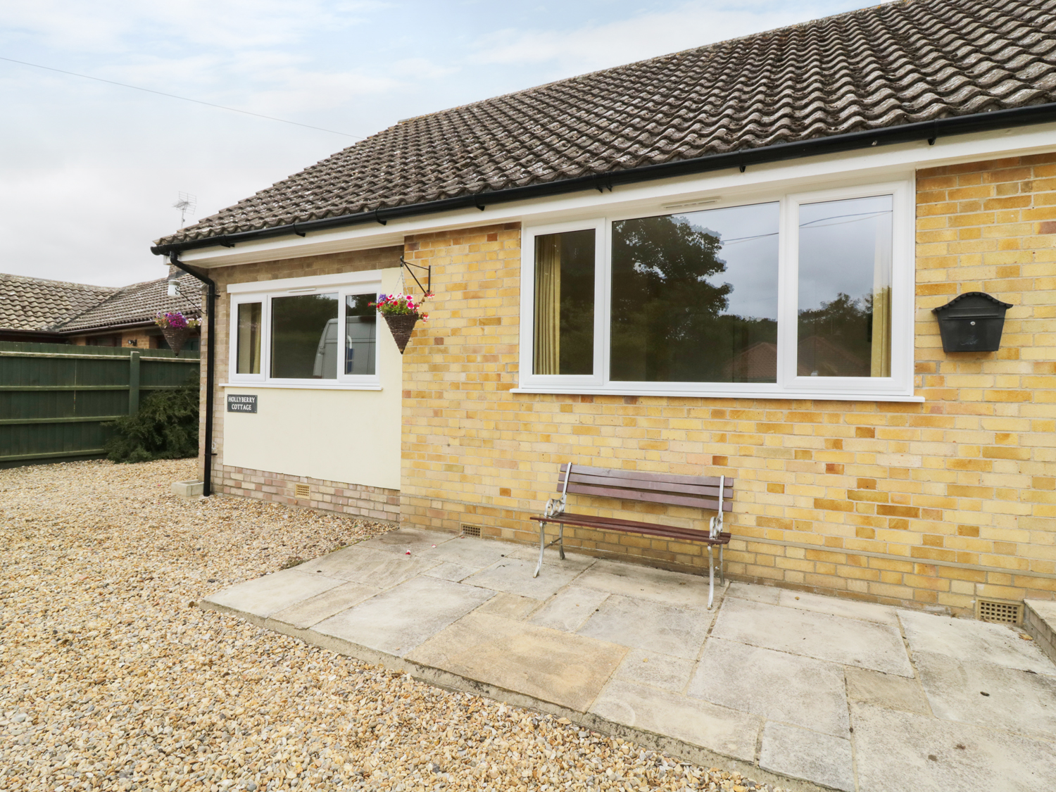 Hollyberry Cottage