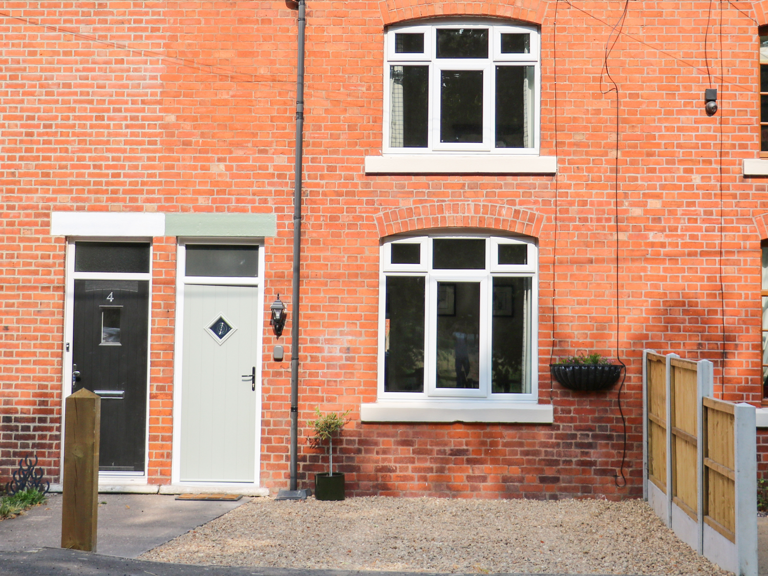 5 Bell Cottages