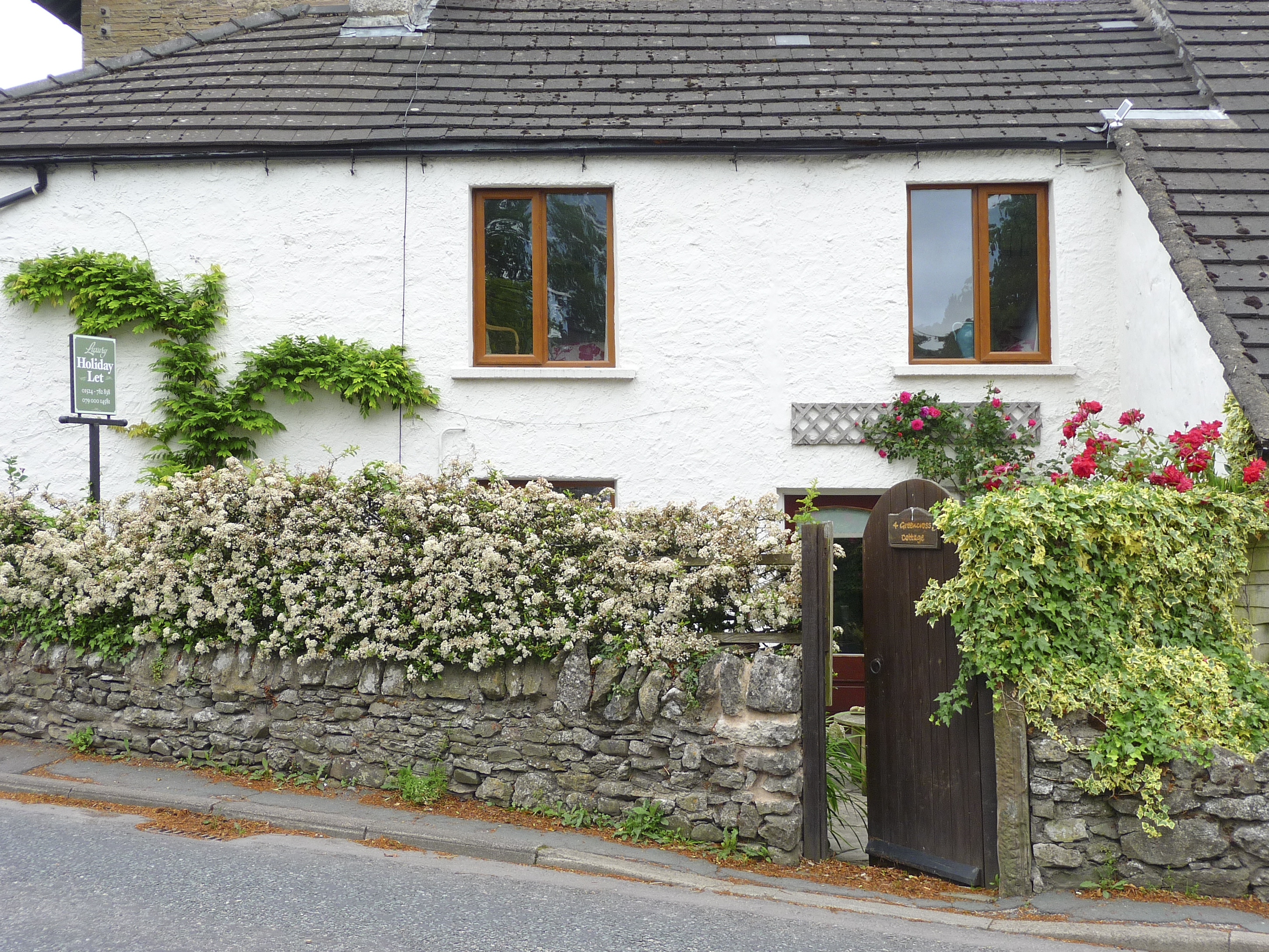 4 Greencross Cottages
