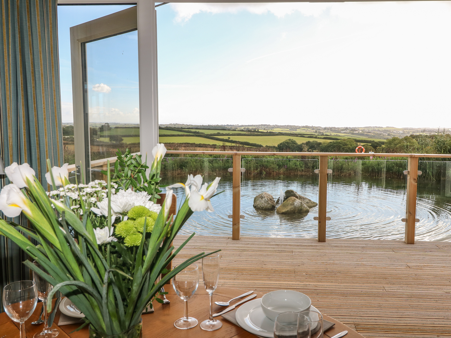 14 Faraway Fields In Dobwalls This Modern Is In The Village Of