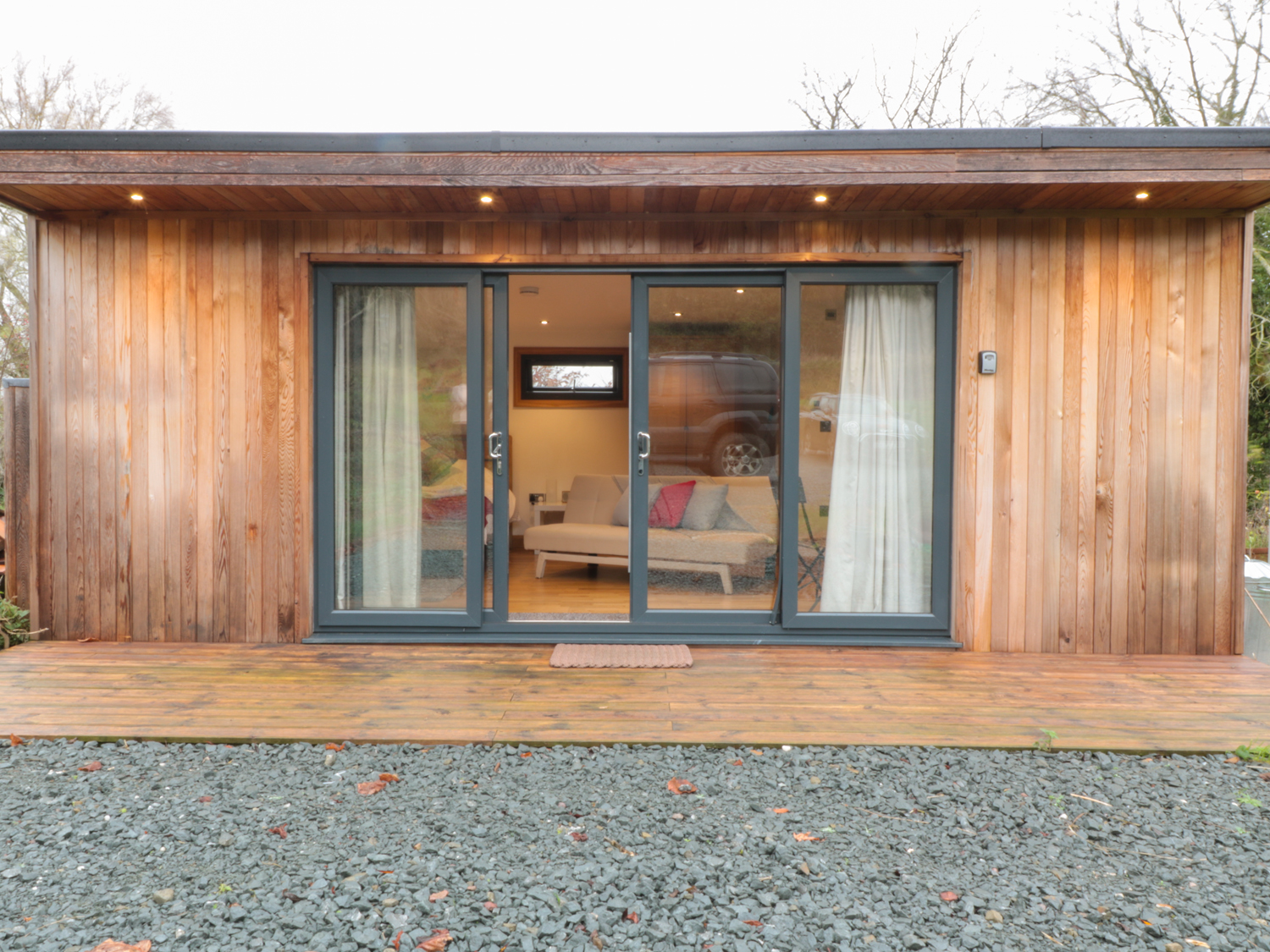 Riverside Sporting Cabin