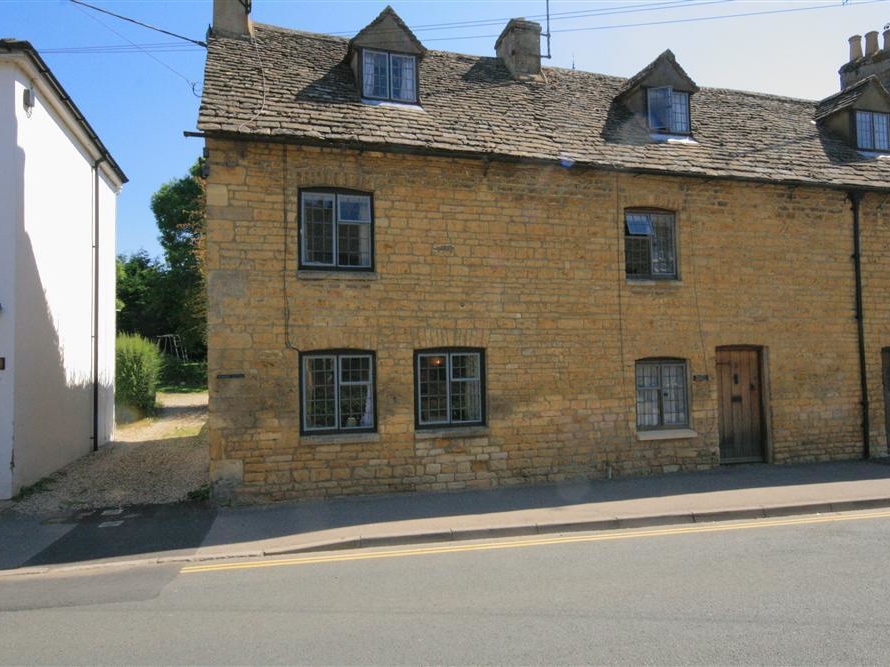 Newbury Cottage
