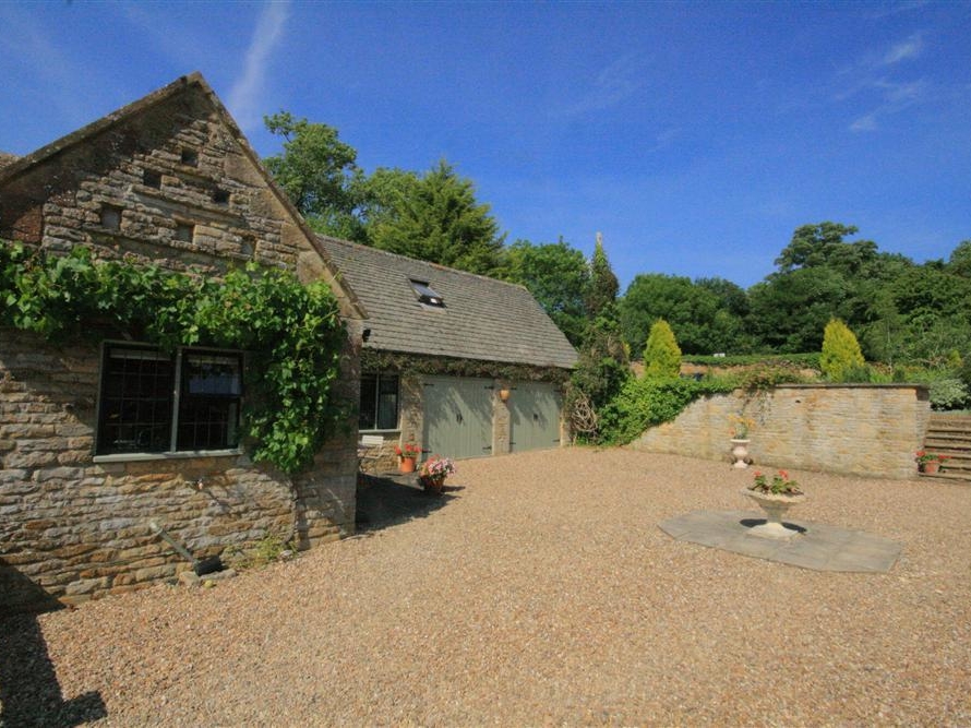 The Court Yard Cottage
