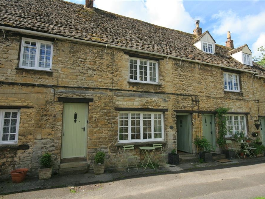6 George Yard