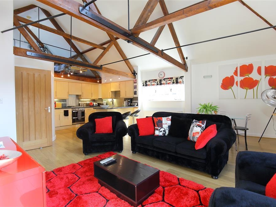 The Brown Street Apartment