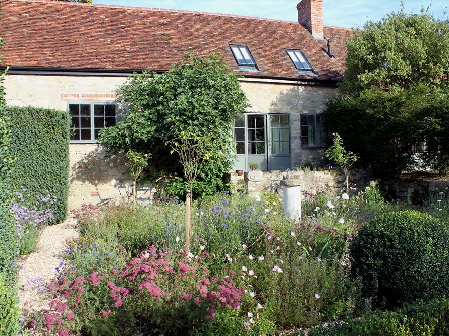 Kings Cottage - North