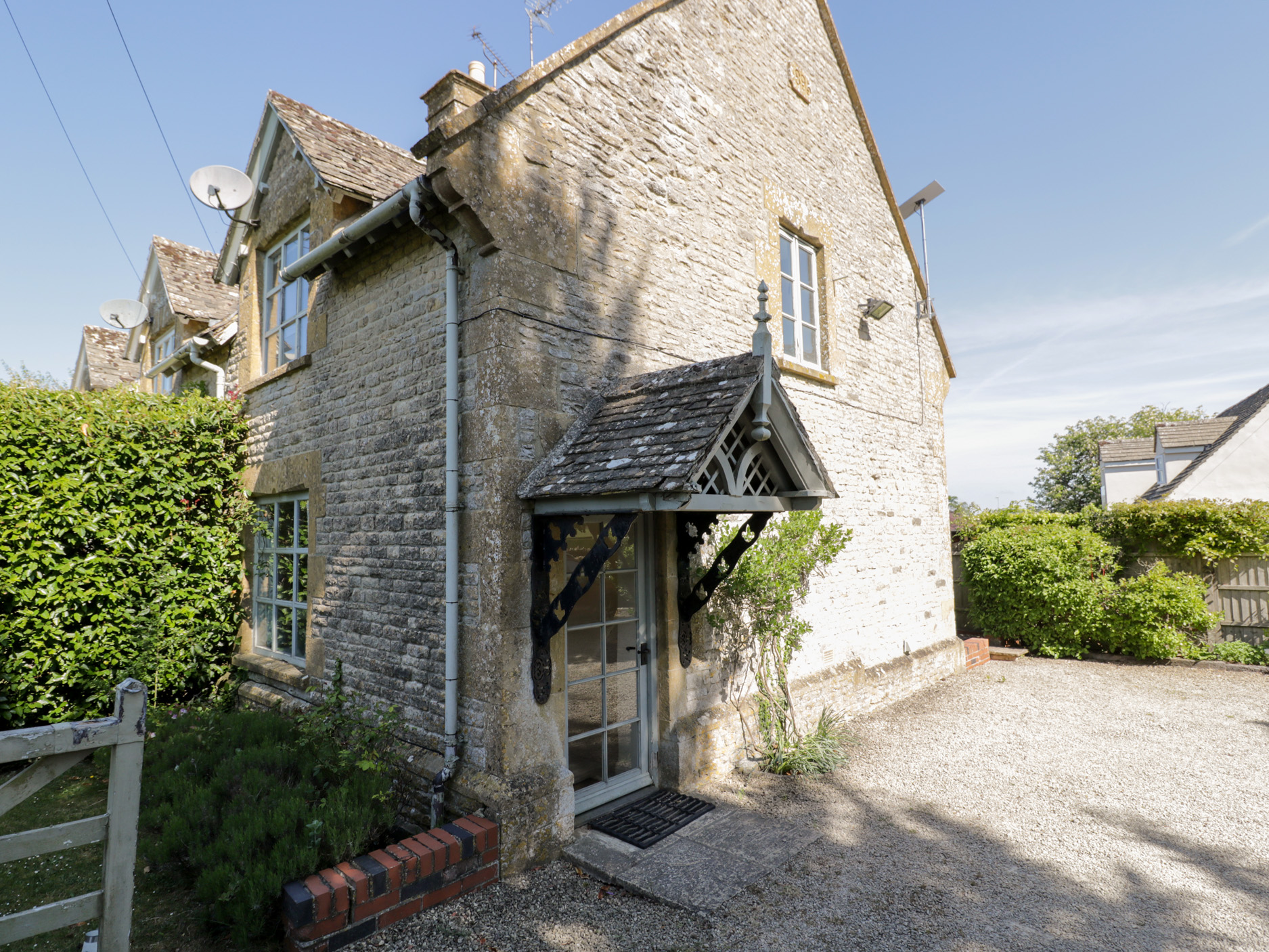 Honeysuckle Cottage