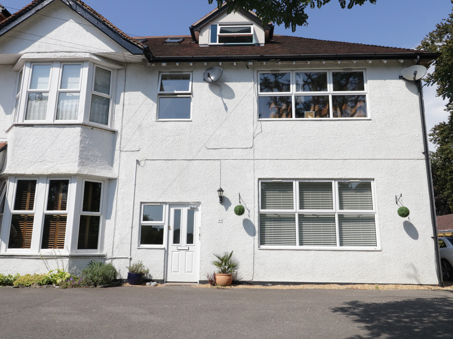 Flat 6, 48 Kings Avenue