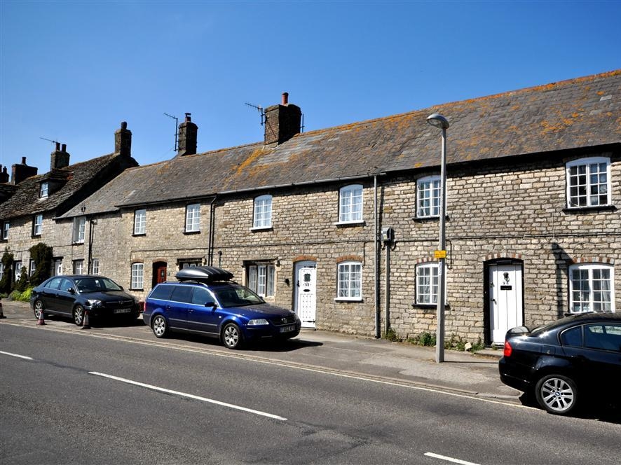 Tavern Way