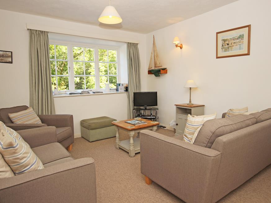 3 Moult Farm Cottage