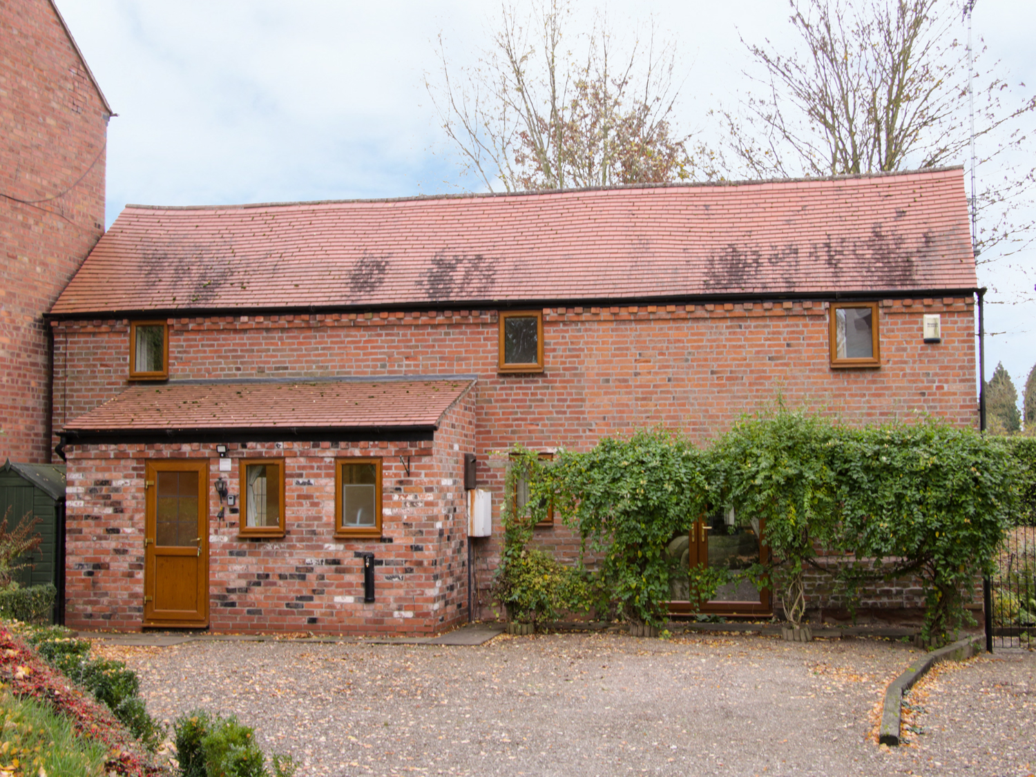 Cream Door Cottage