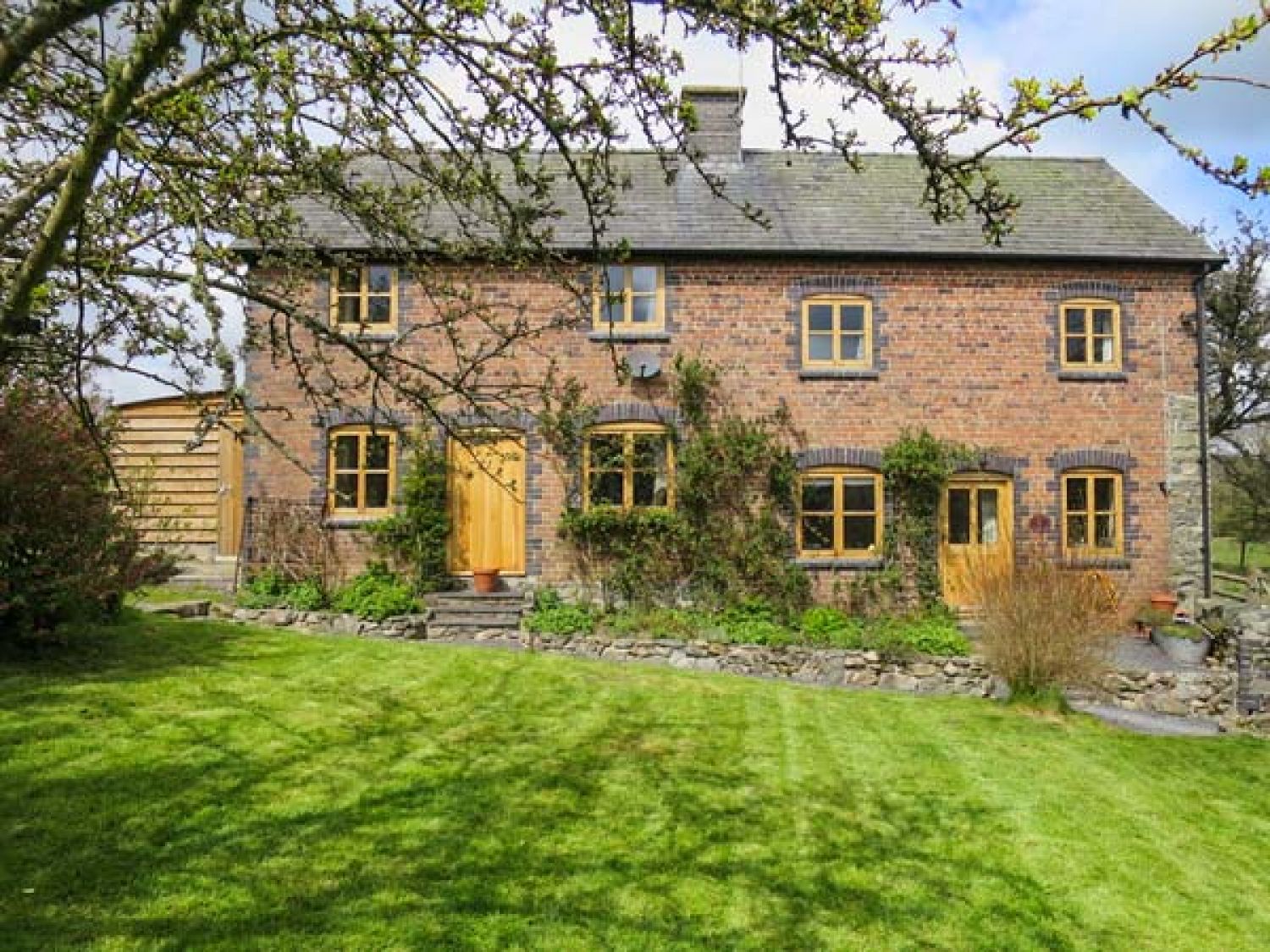 Byrdir Cottage Rhayader Wales Alpha Holiday Lettings