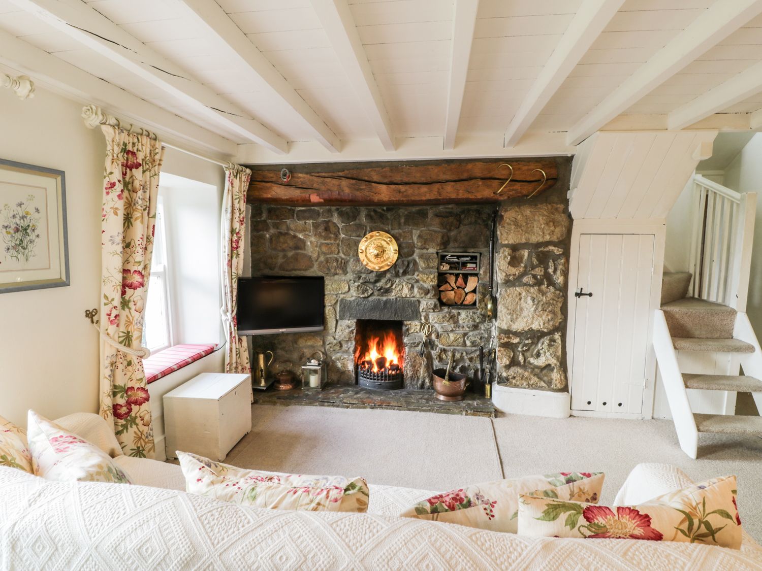 Bronwydd Llanbedrog Wales Alpha Holiday Lettings