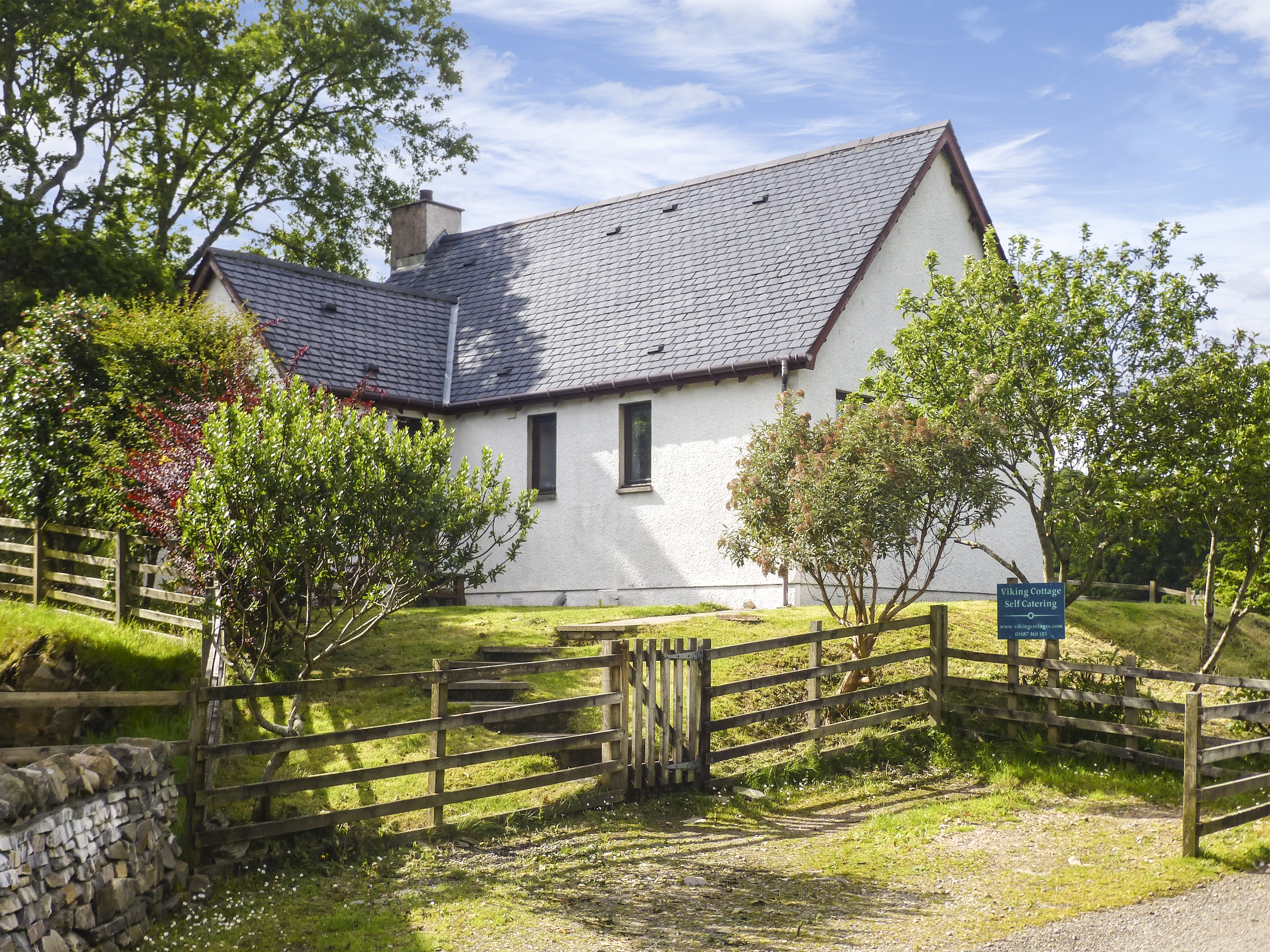 Dog Friendly Holiday Cottages in Fort William & Lochaber - Pet Friendly