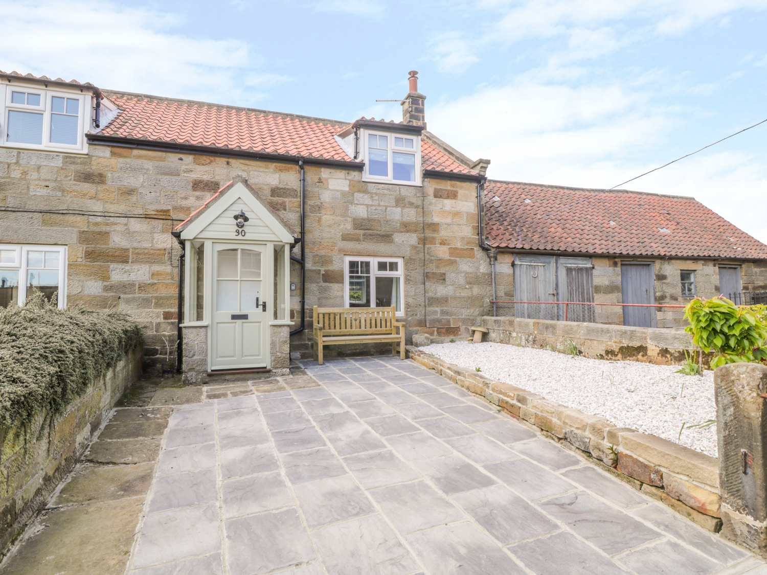 Cherry Cottage Dog Friendly Cottage in Whitby North
