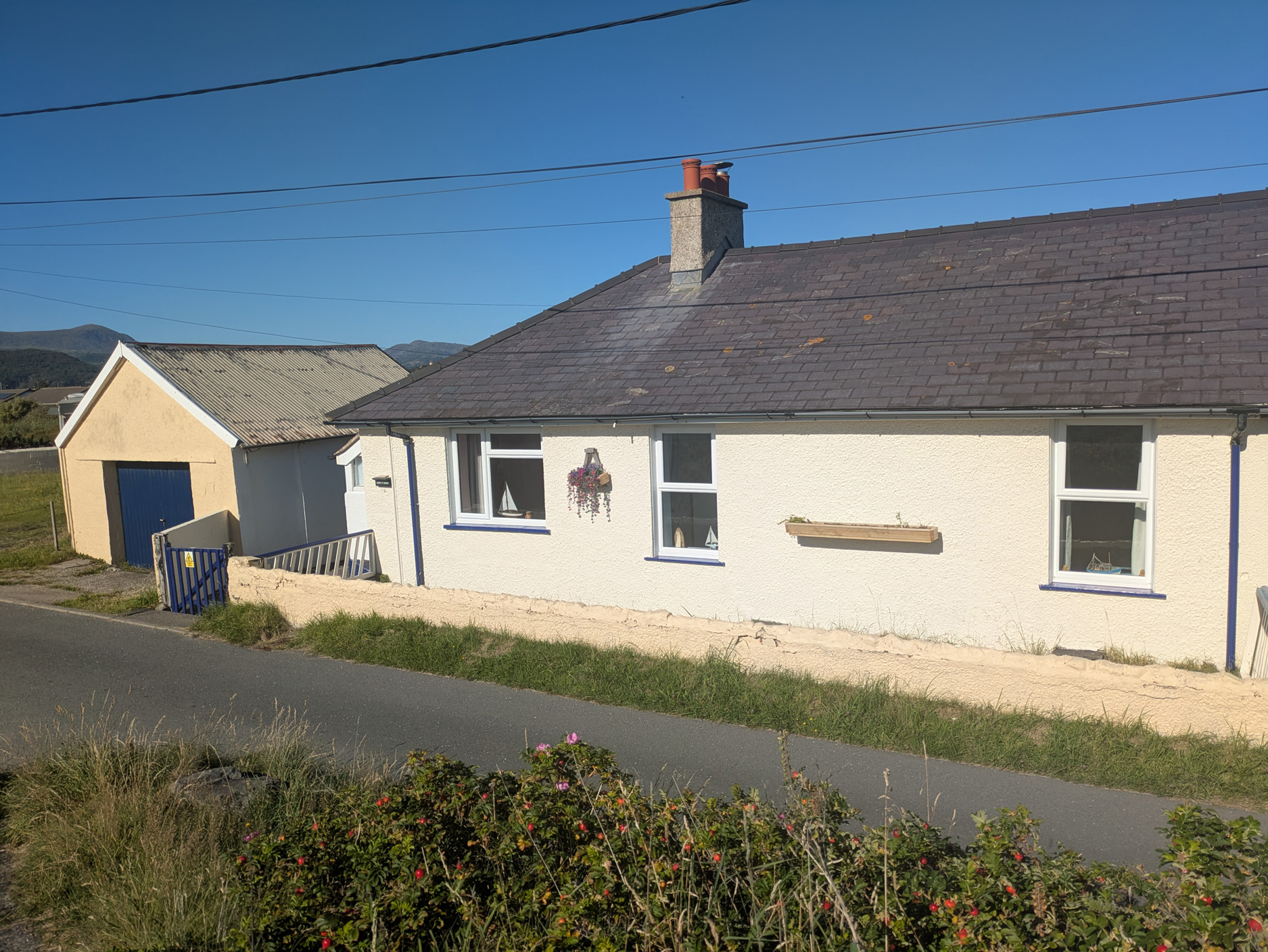 4 bedroom Cottage for rent in Fairbourne