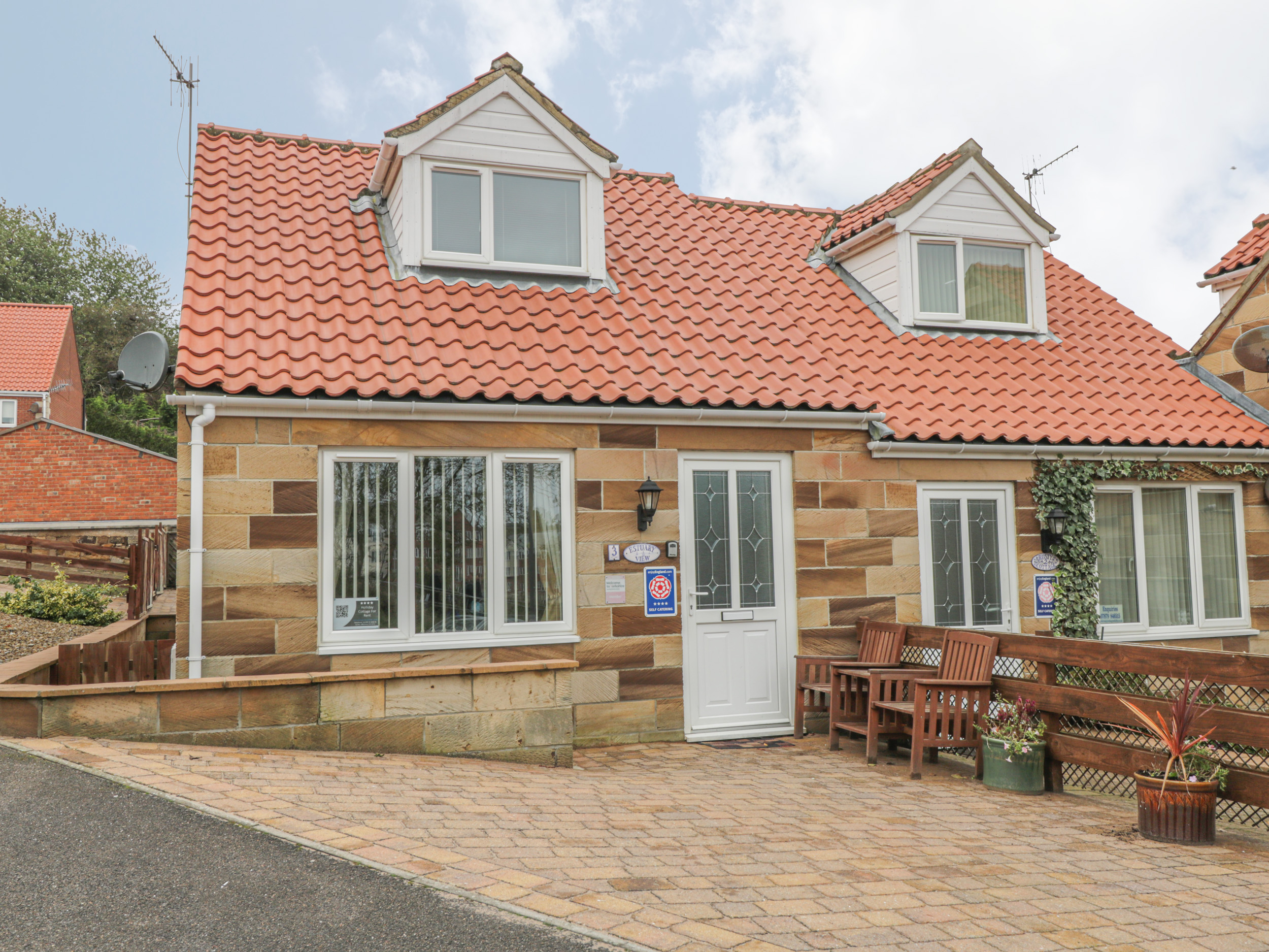 2 bedroom Cottage for rent in Whitby