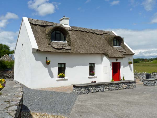 Ballyglass Thatched Cottage,Ireland