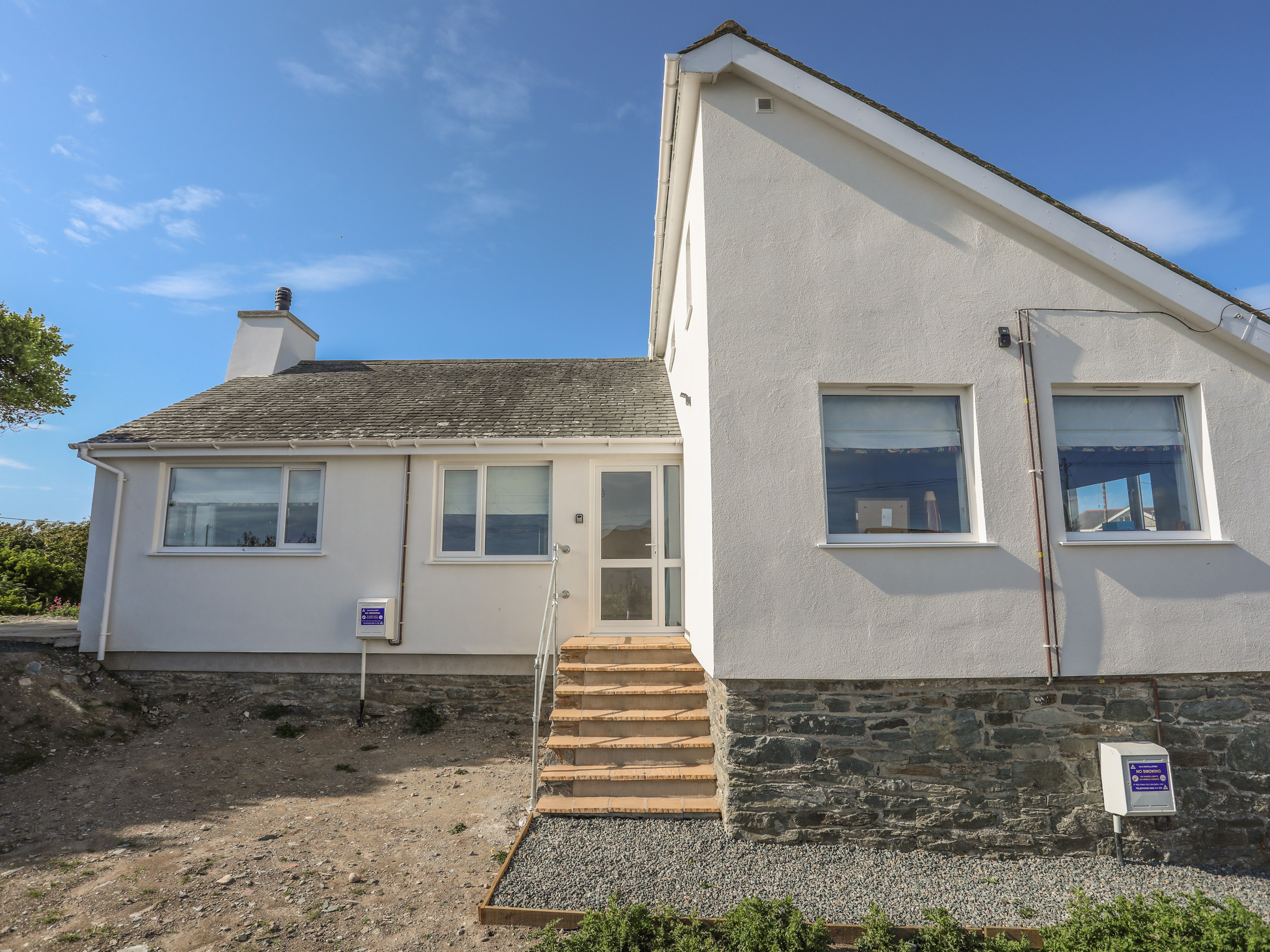 Latest Anglesey Apartments for Rent