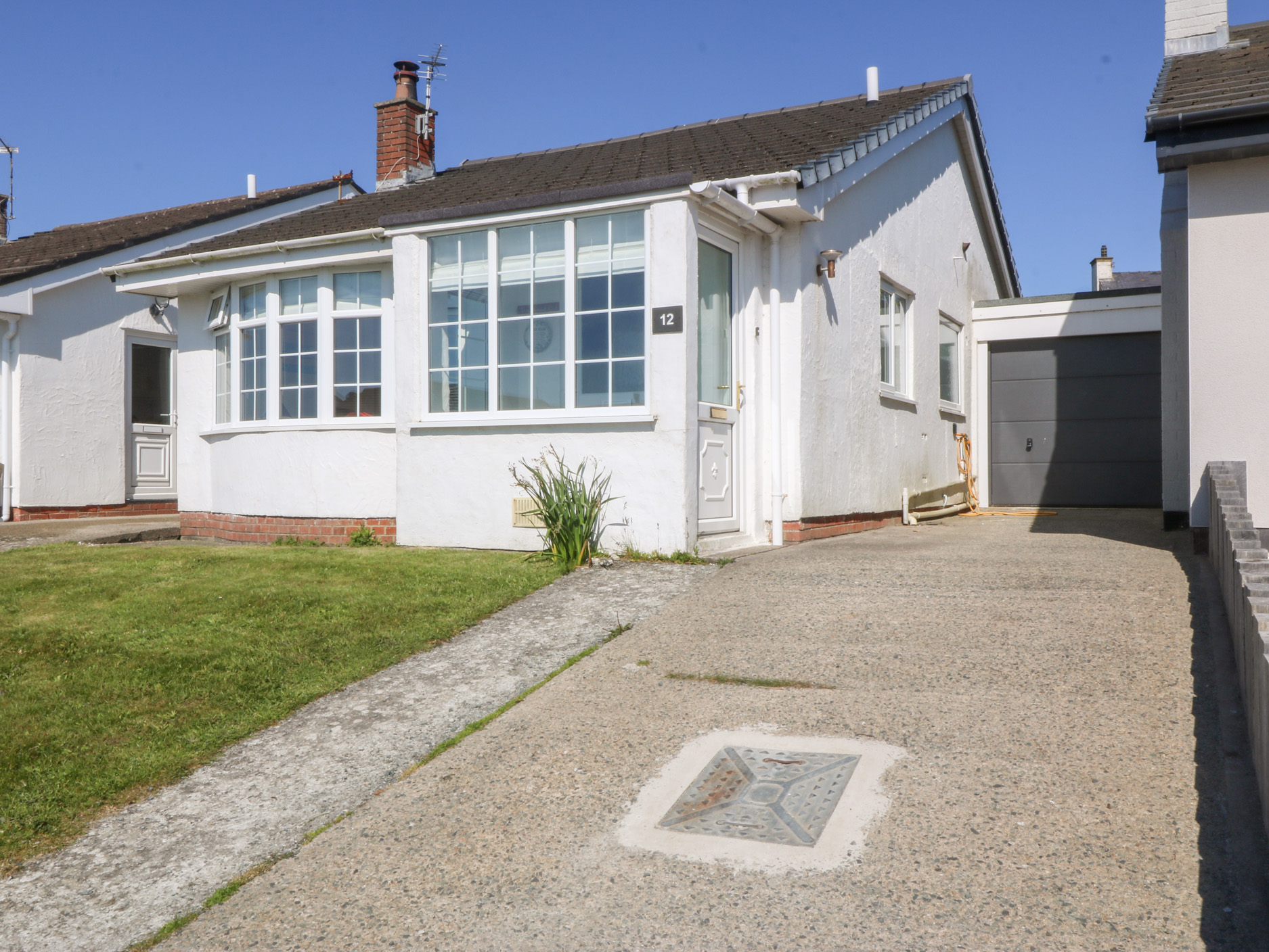 2 bedroom Cottage for rent in Rhosneigr
