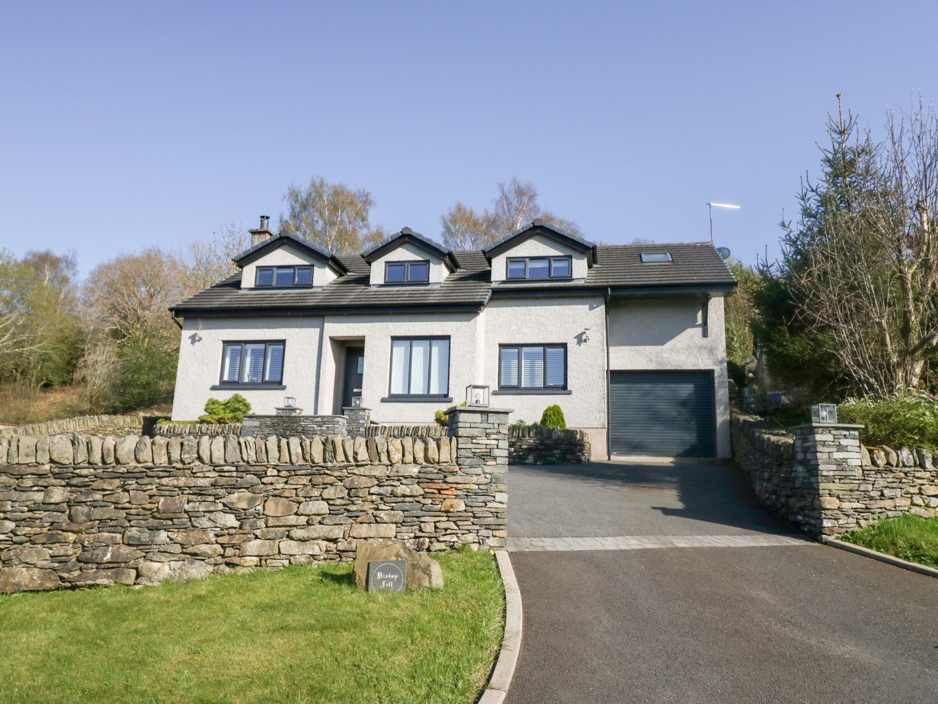 4 bedroom Cottage for rent in Newby Bridge