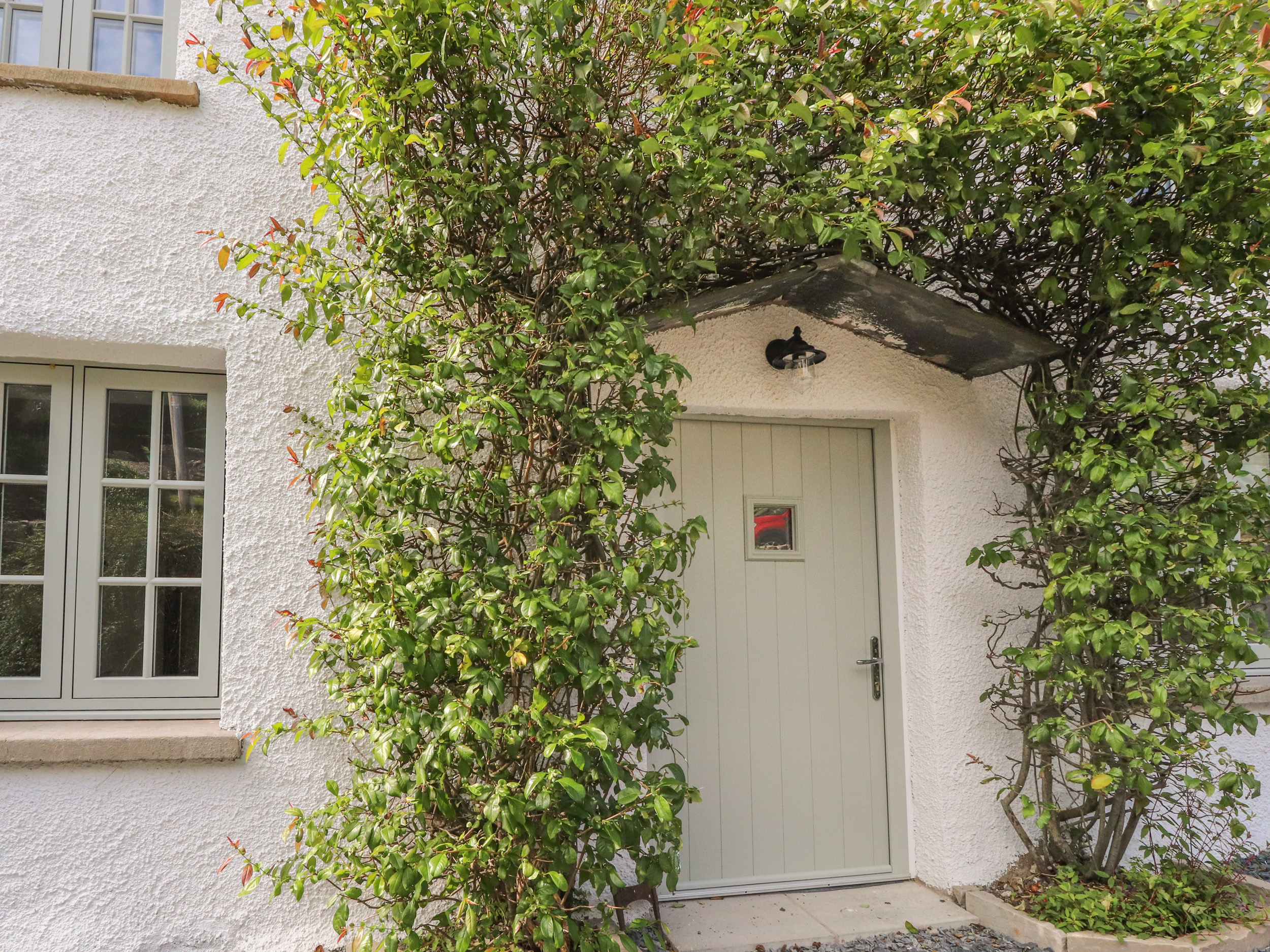 Ghyll Cottage, Milnthorpe - Dog Friendly Holiday Cottage in The Lake ...