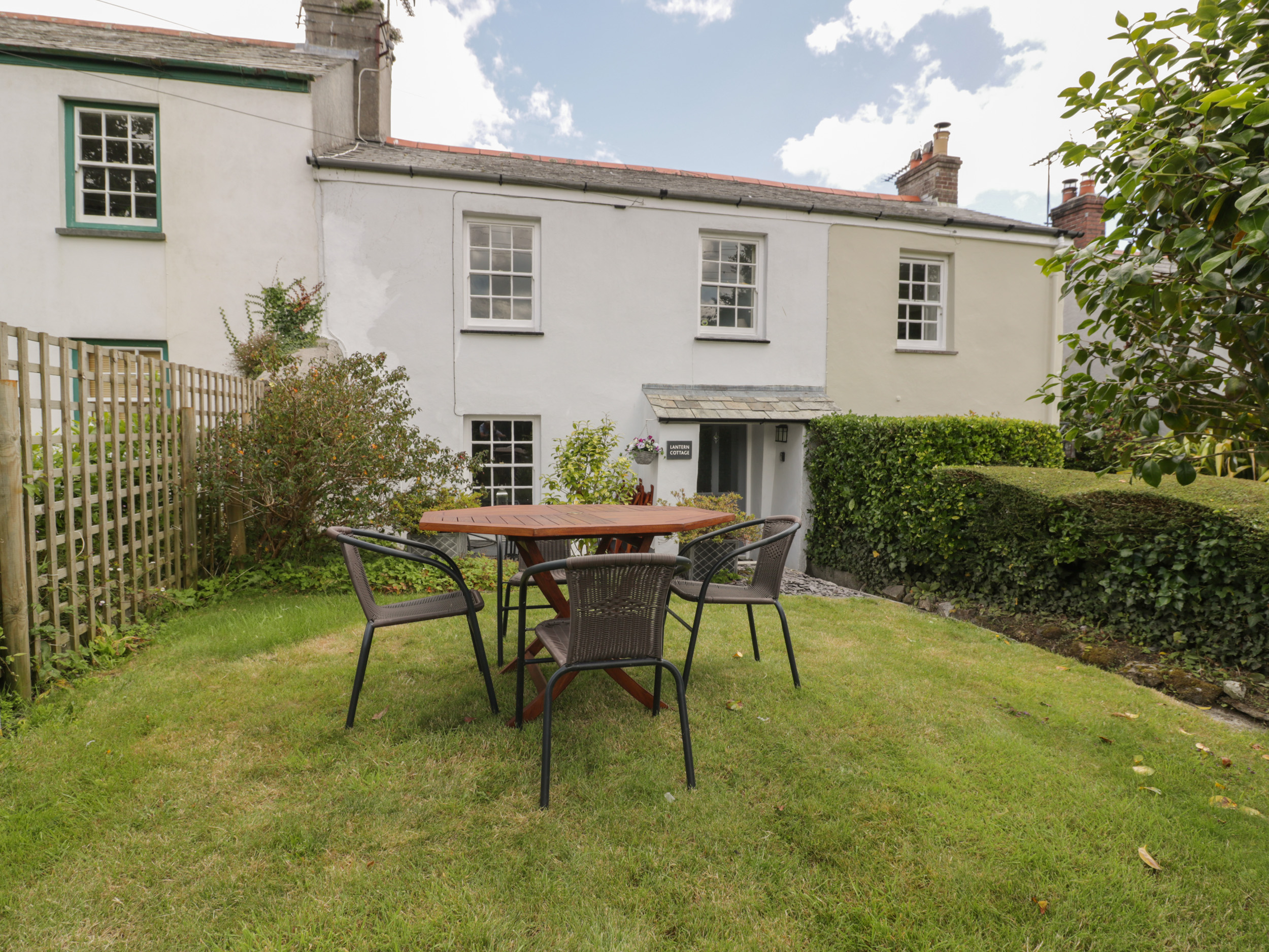 Lantern Cottage Dog Friendly Cottage in Charlestown Cornwall England