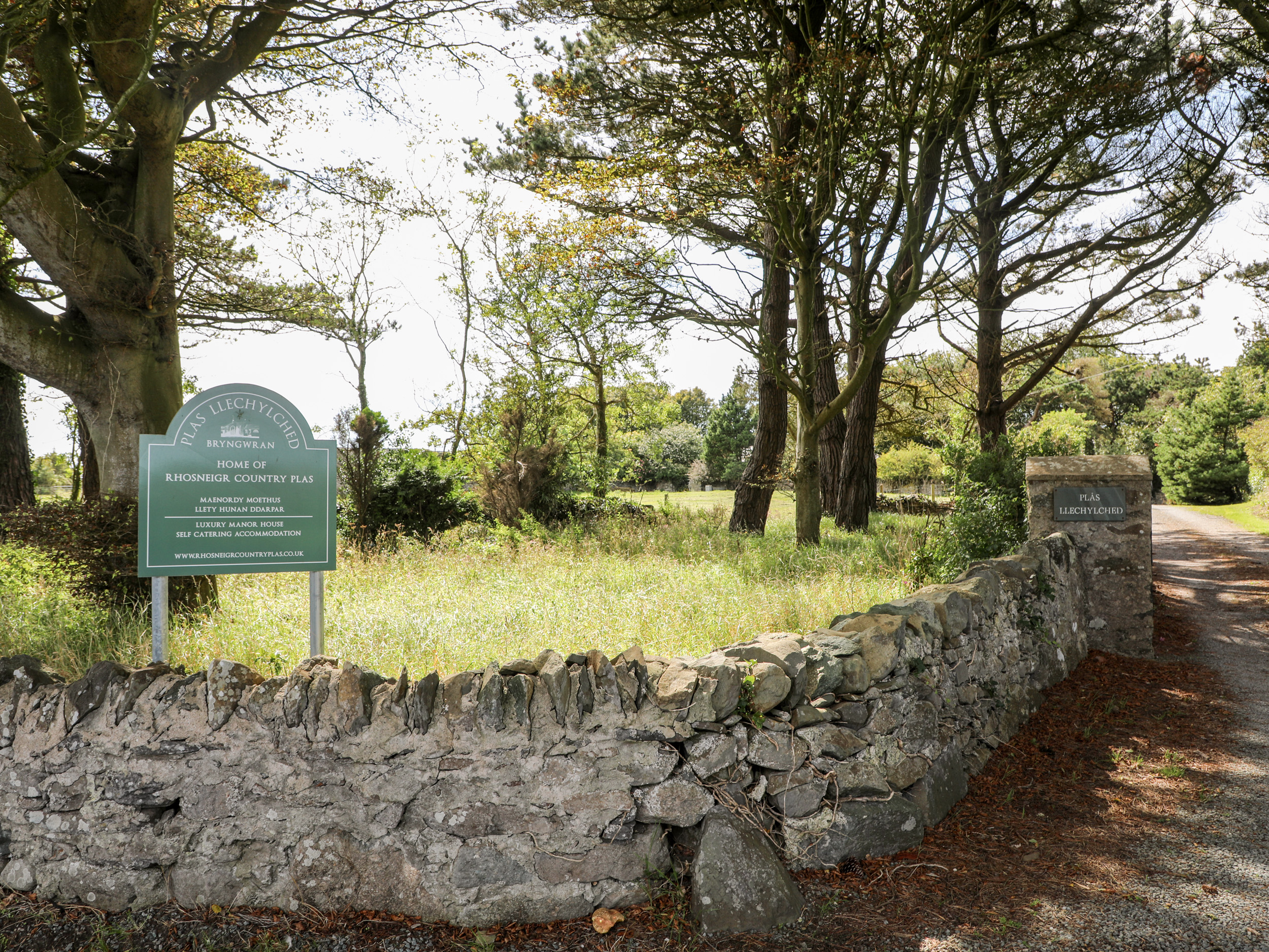 Gamekeepers, Rhosneigr