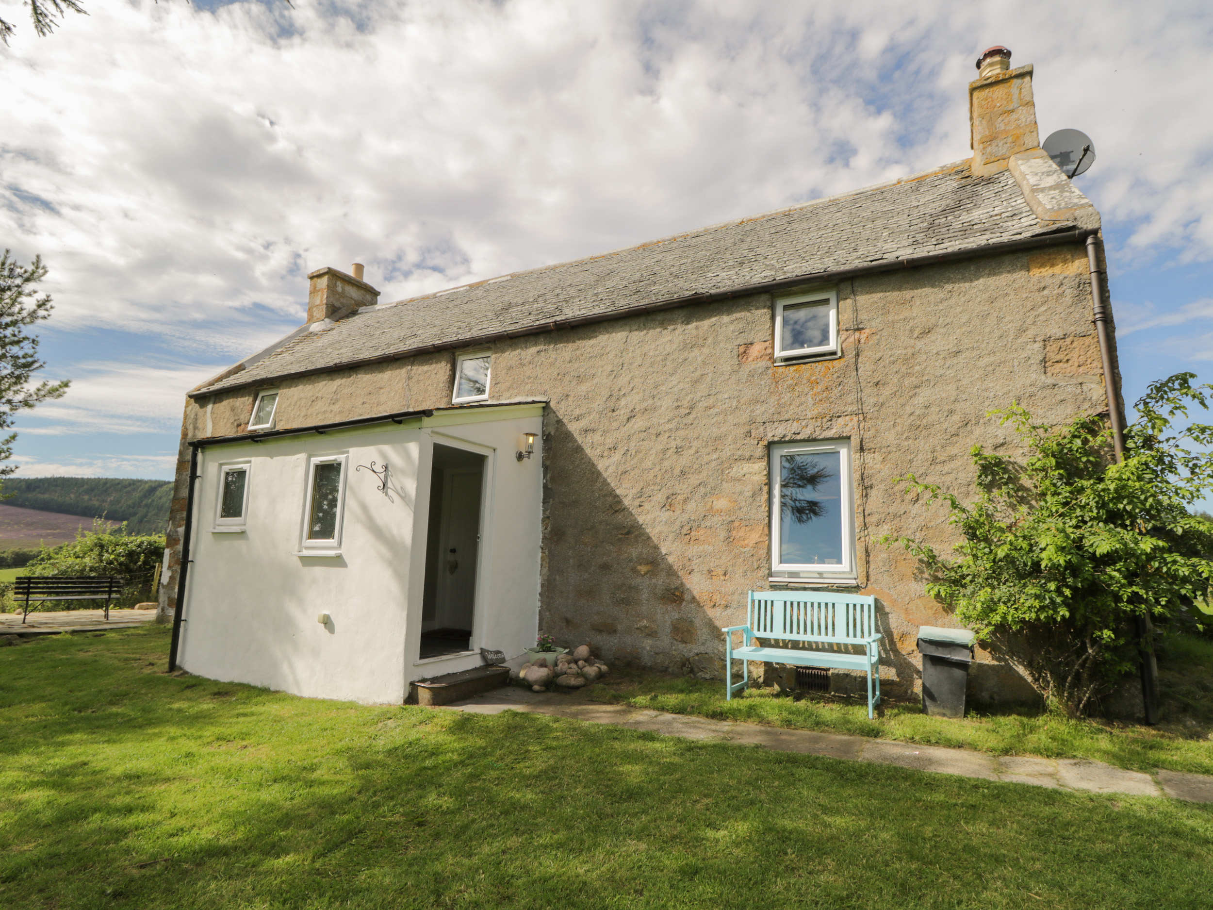 Dog Friendly Holiday Cottages In Cairngorms, Highlands - Pet Friendly ...