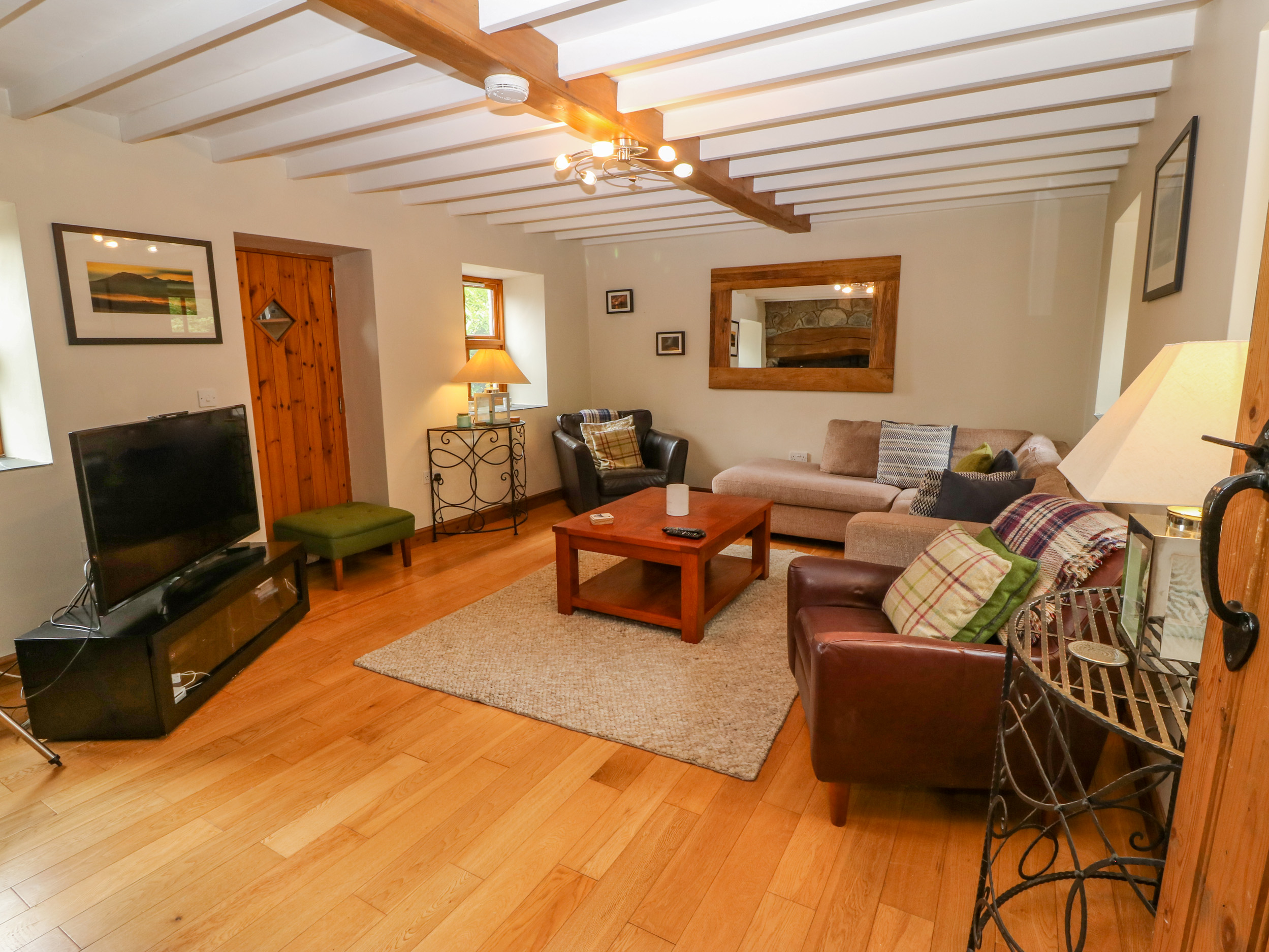 Dairy Cottage, Sarn Meyllteyrn Dog Friendly Holiday Cottage in