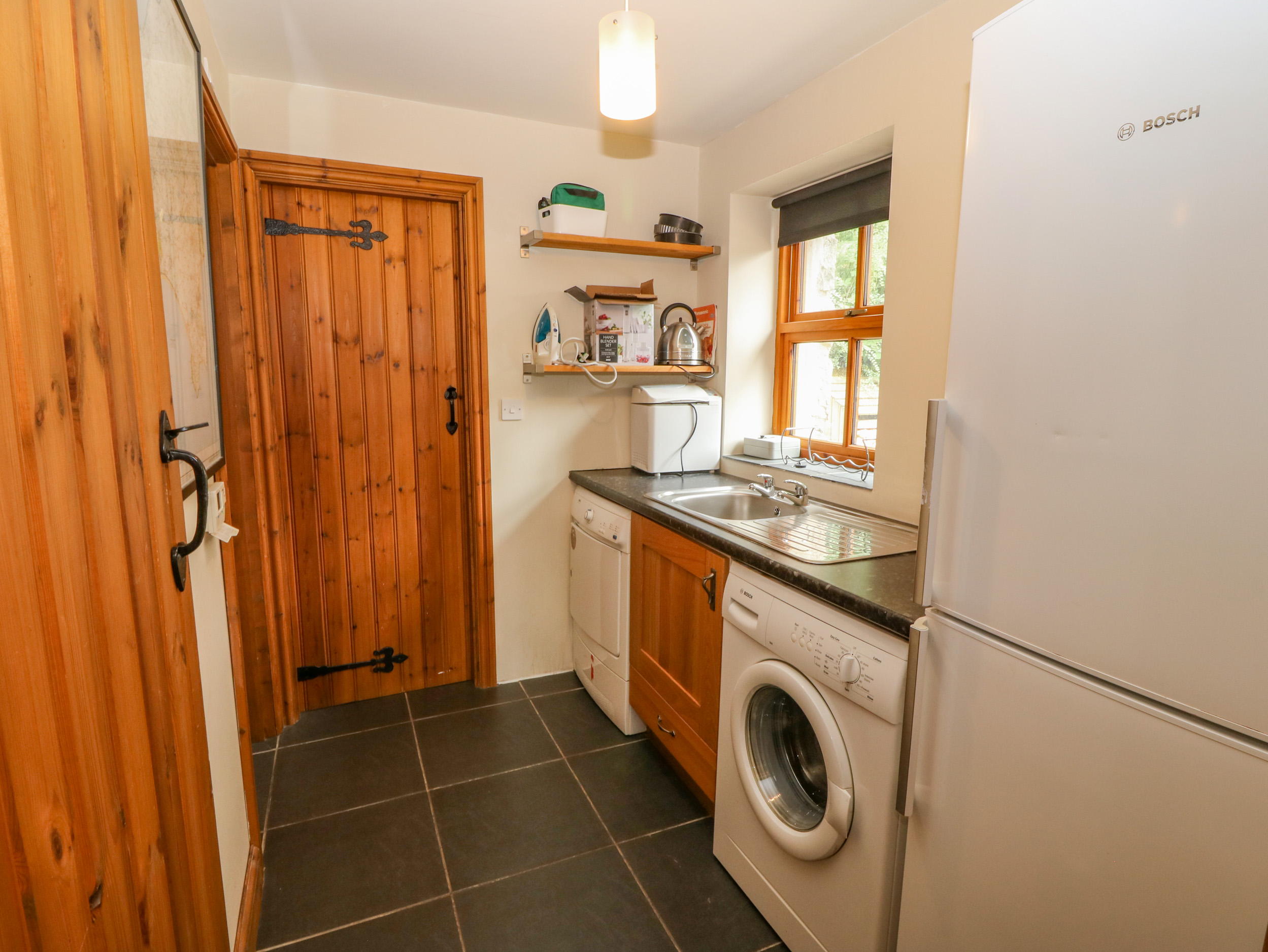 Dairy Cottage, Sarn Meyllteyrn Dog Friendly Holiday Cottage in