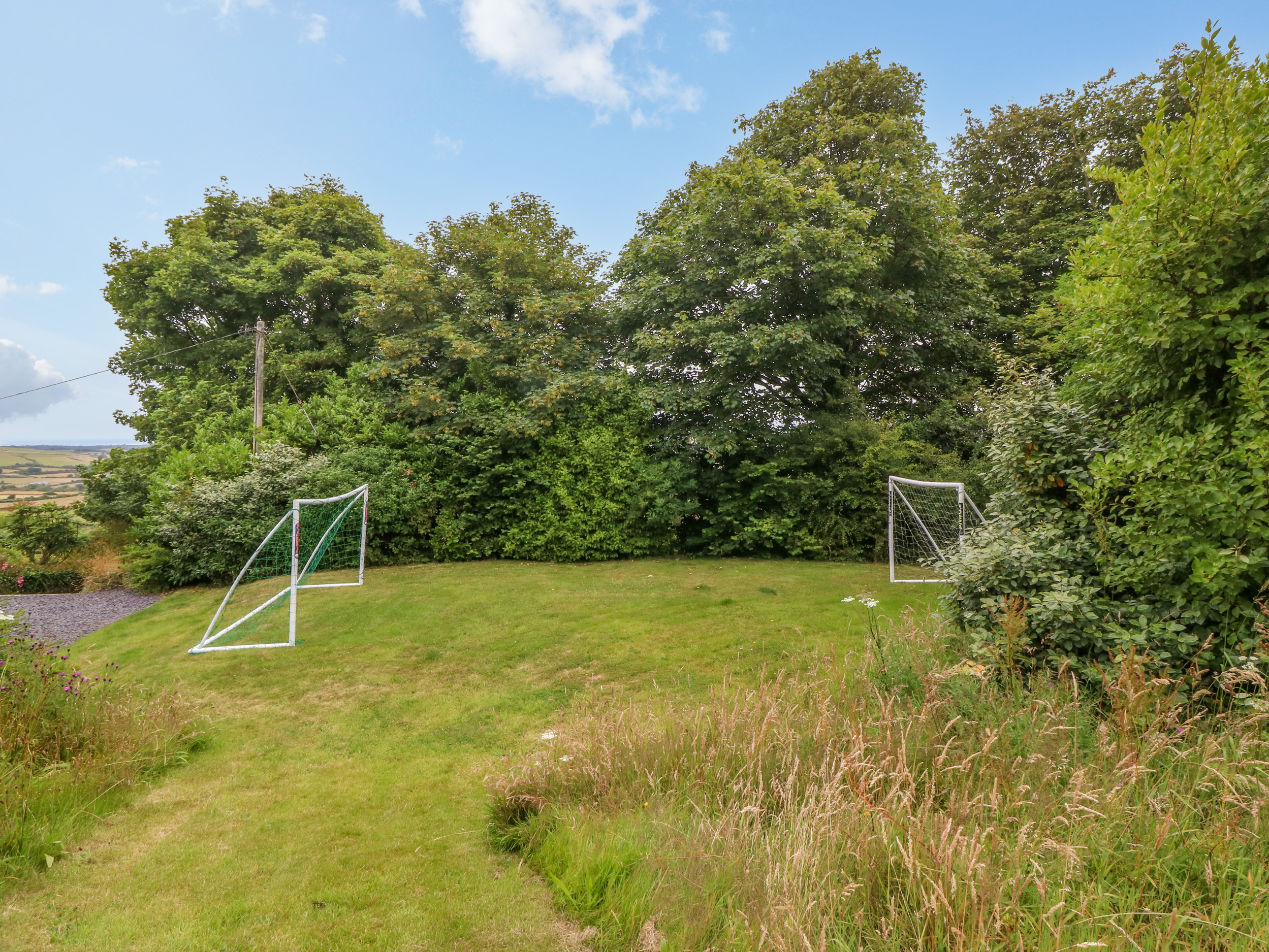 Dairy Cottage, Sarn Meyllteyrn Dog Friendly Holiday Cottage in