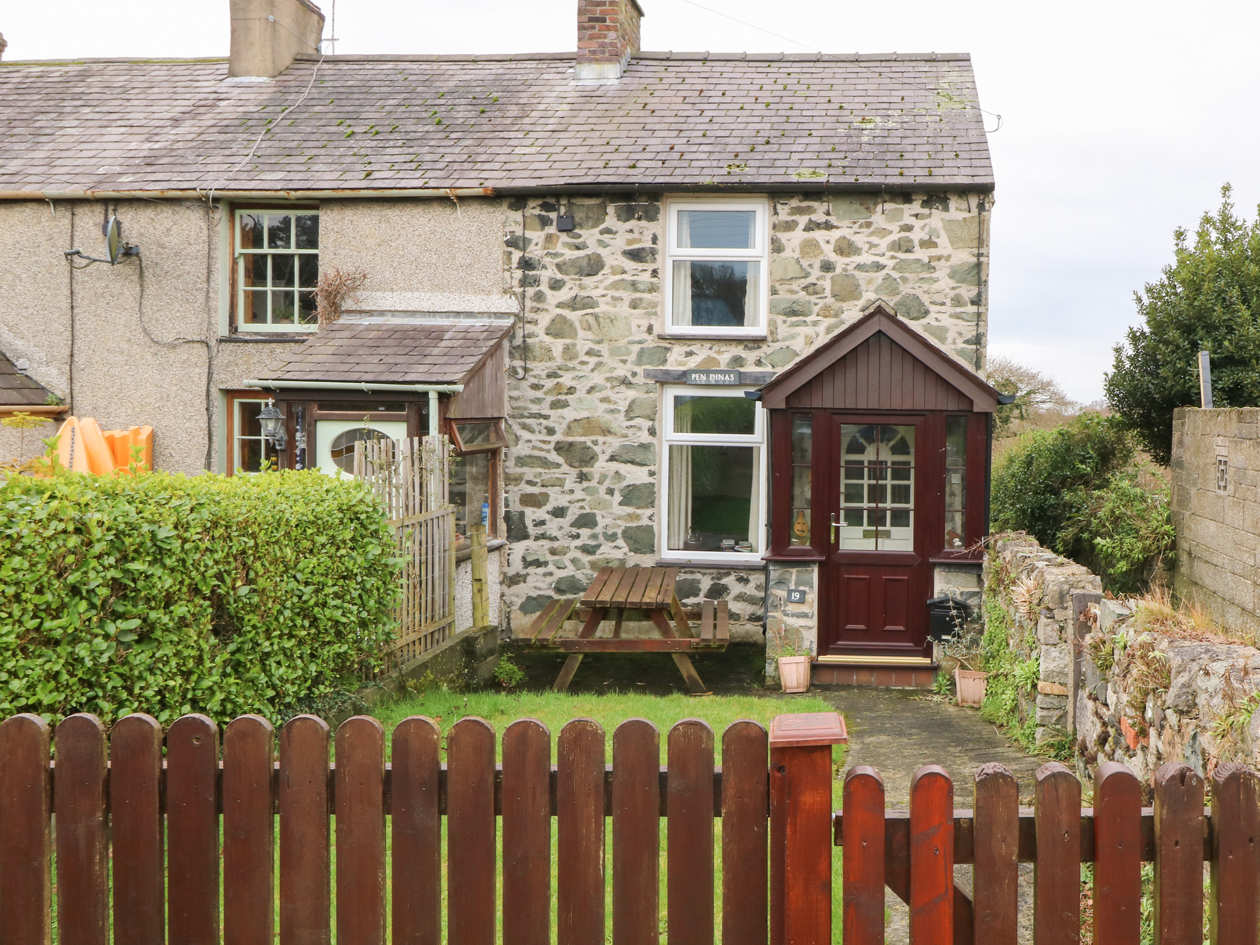 Dog Friendly Holiday Cottages in Snowdonia and North Wales