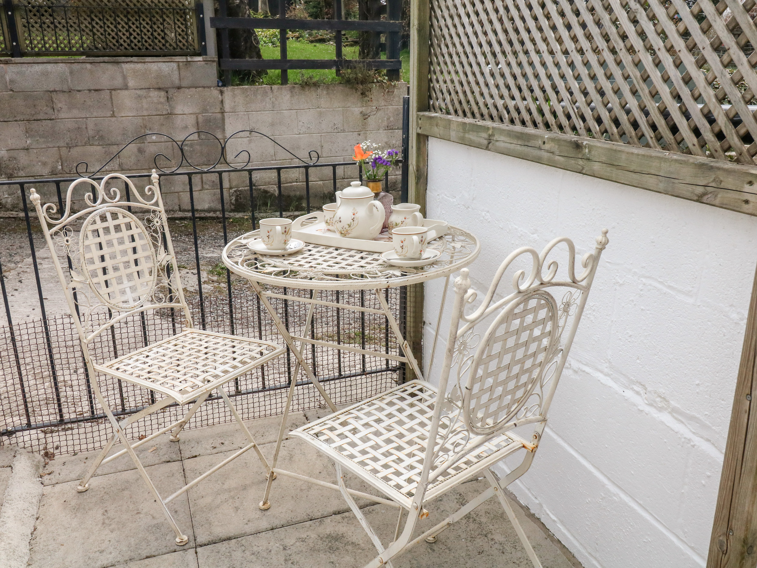 Buttercup Cottage, Buxton Dog Friendly Holiday Cottage in Peak District