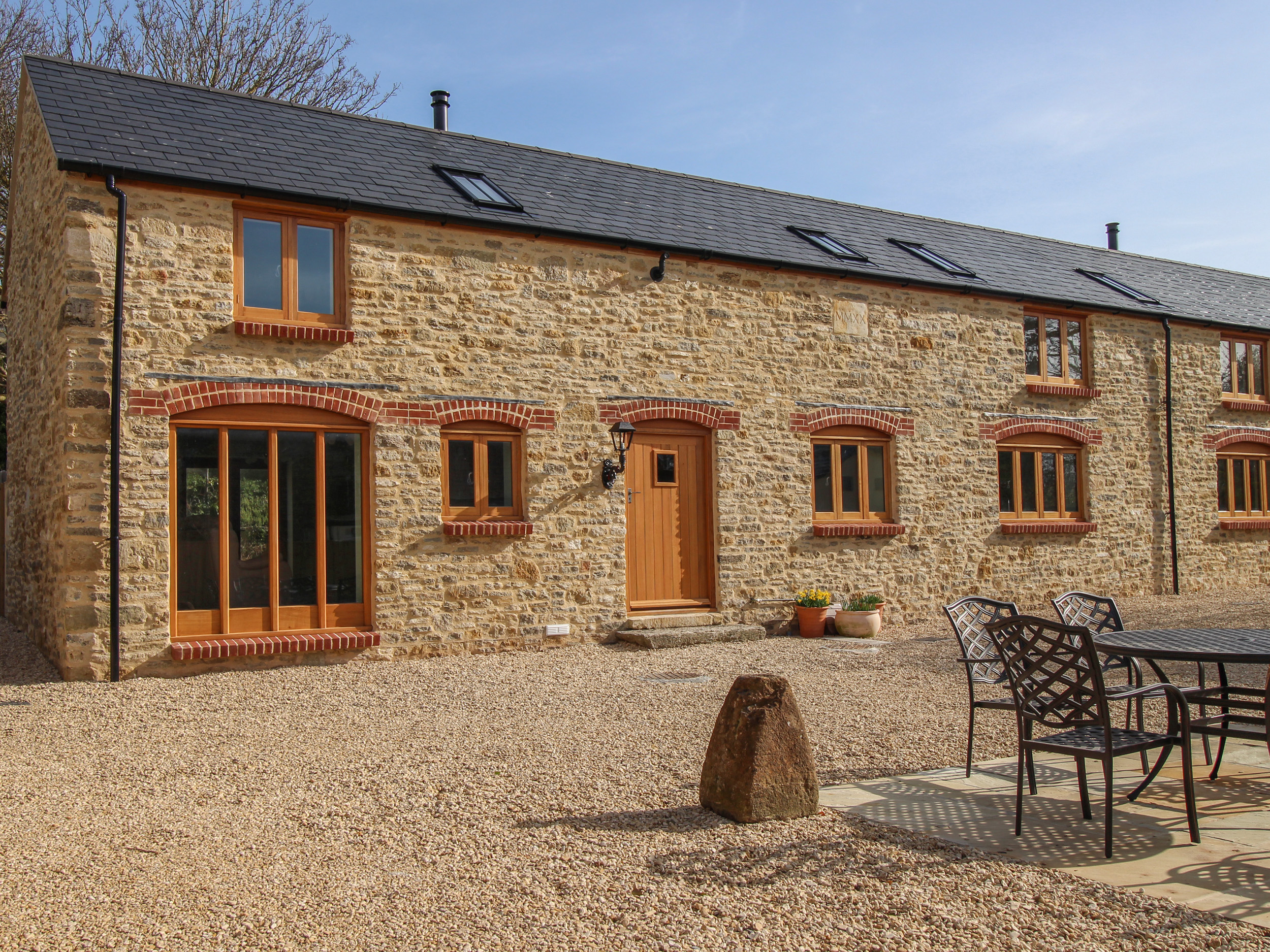 3 bedroom Cottage for rent in Bridport