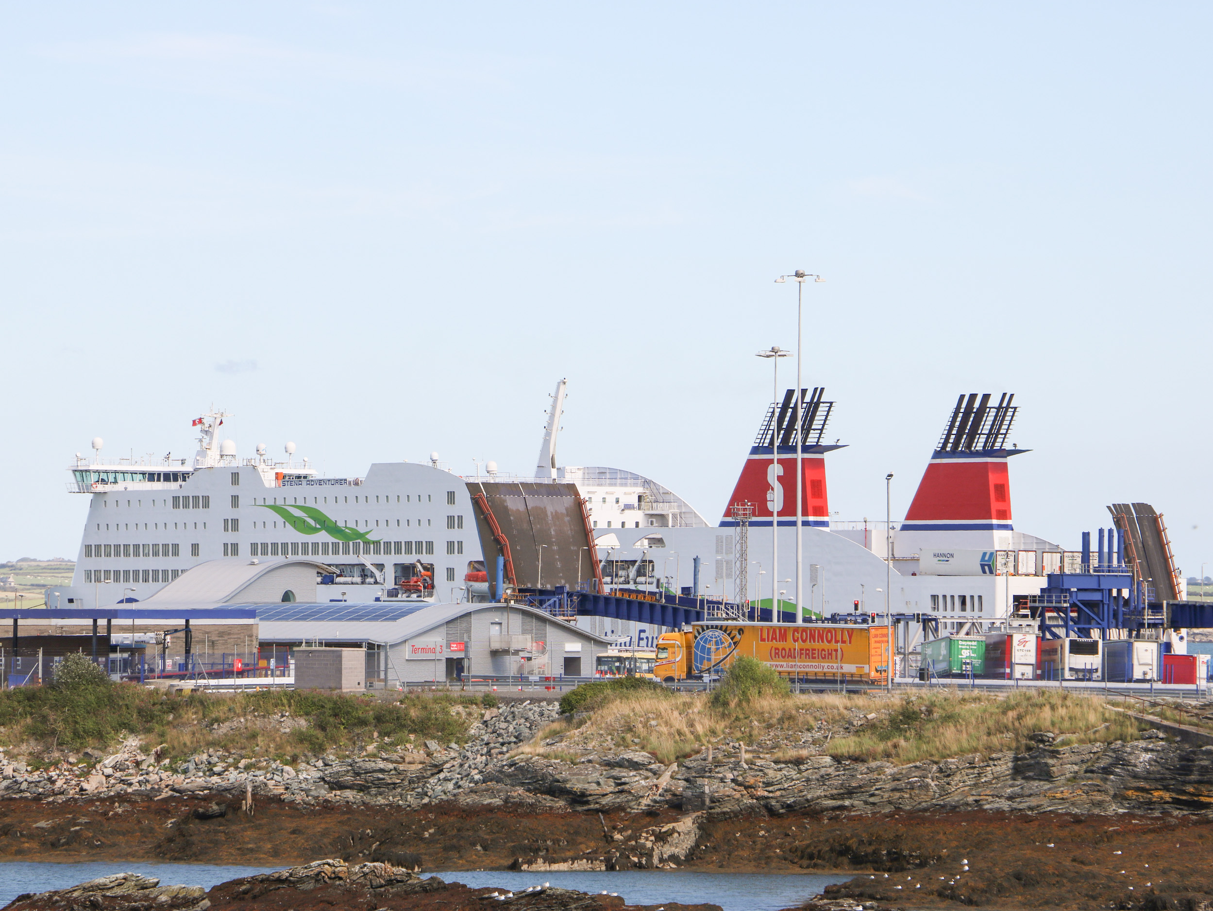 15 Maes Y Mor Dog Friendly Holiday Cottage in Holyhead Anglesey Wales