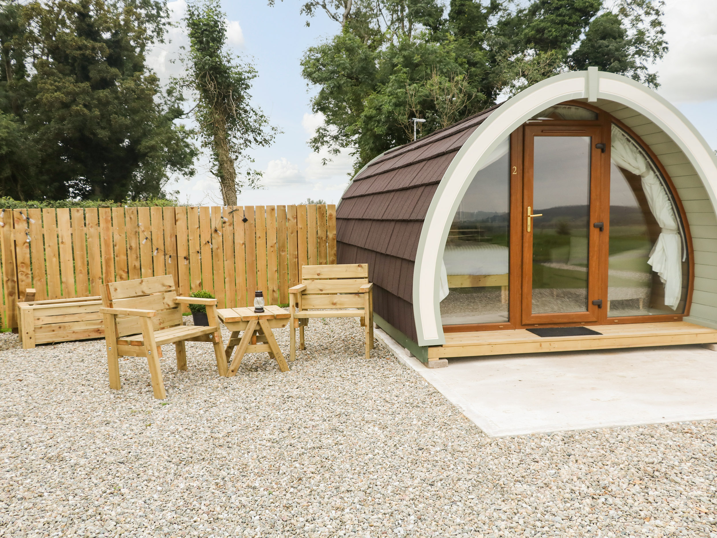 Armoy Pod 2, Ballycastle