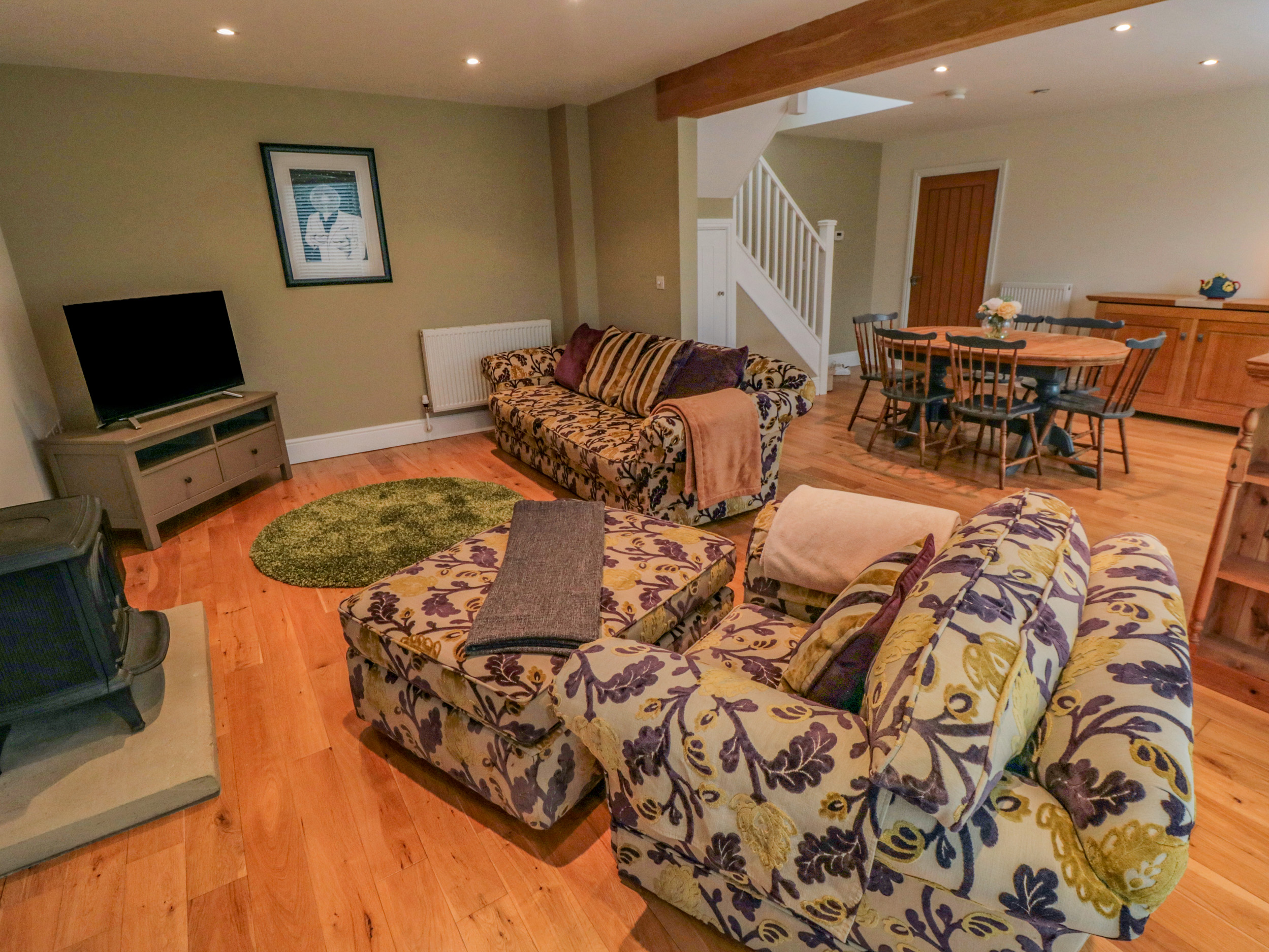 Oak Tree Barn, Thorntonledale Dog Friendly Holiday Cottage in North