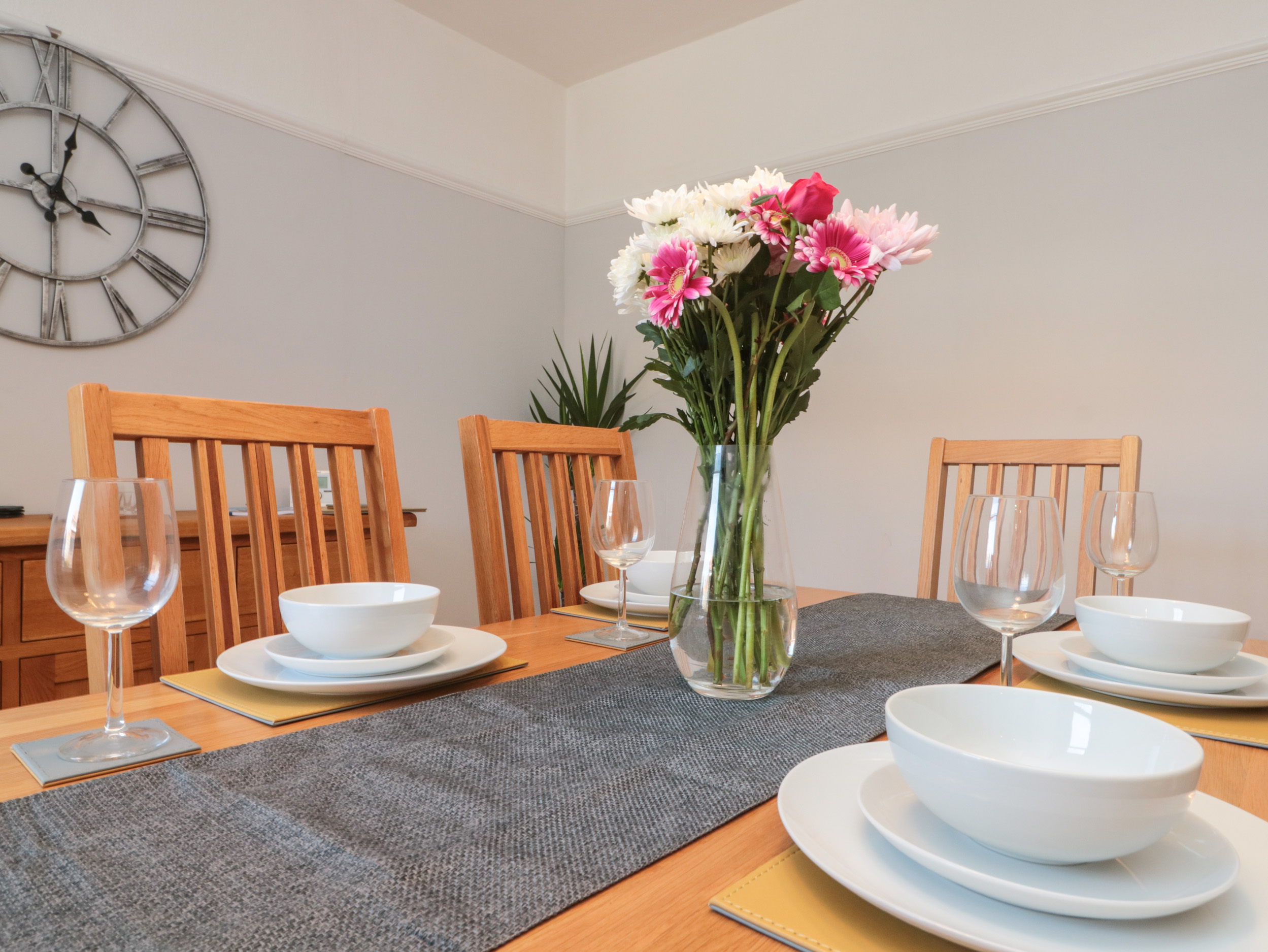 Faran House, Staithes Dog Friendly Holiday Cottage in North York