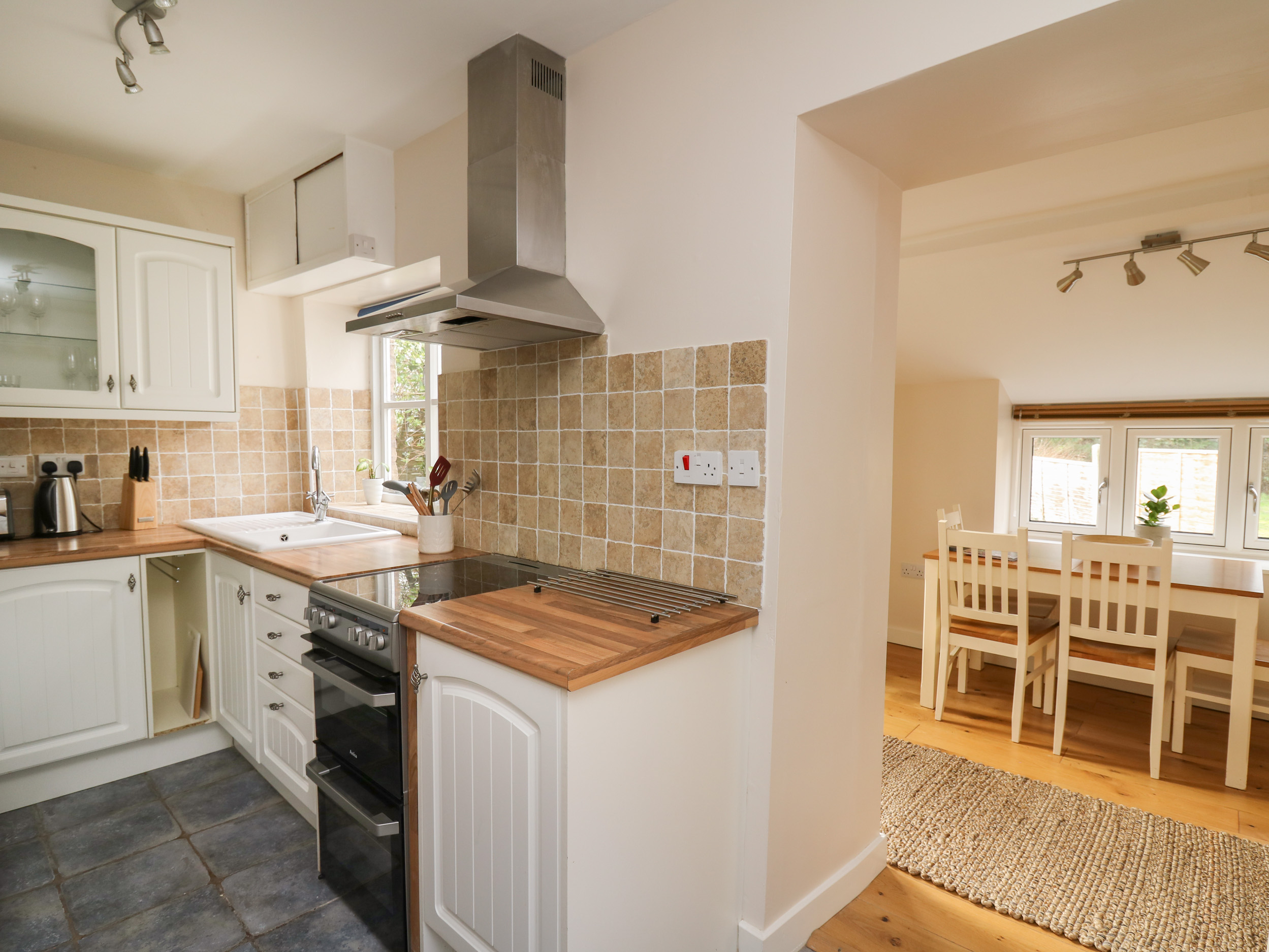 Cwmbach Cottage Dog Friendly Holiday Cottage in Glasbury Mid Wales Wales