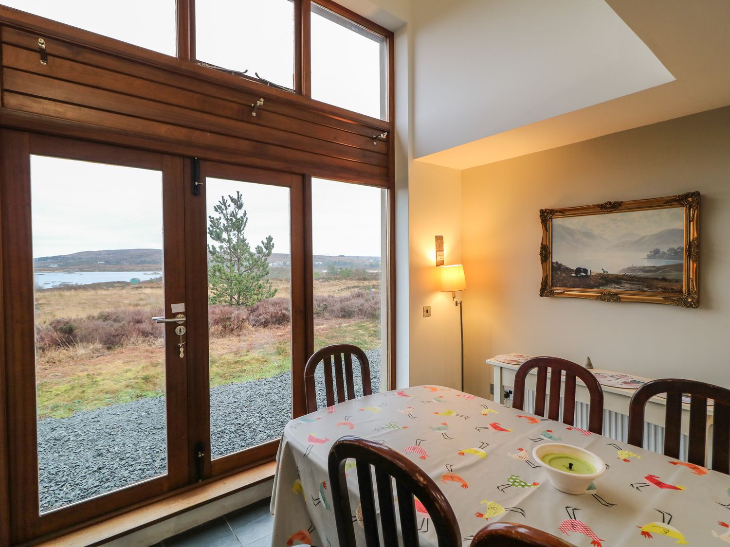 Lough Meela Lodge, Dungloe, County Donegal Dog Friendly Holiday