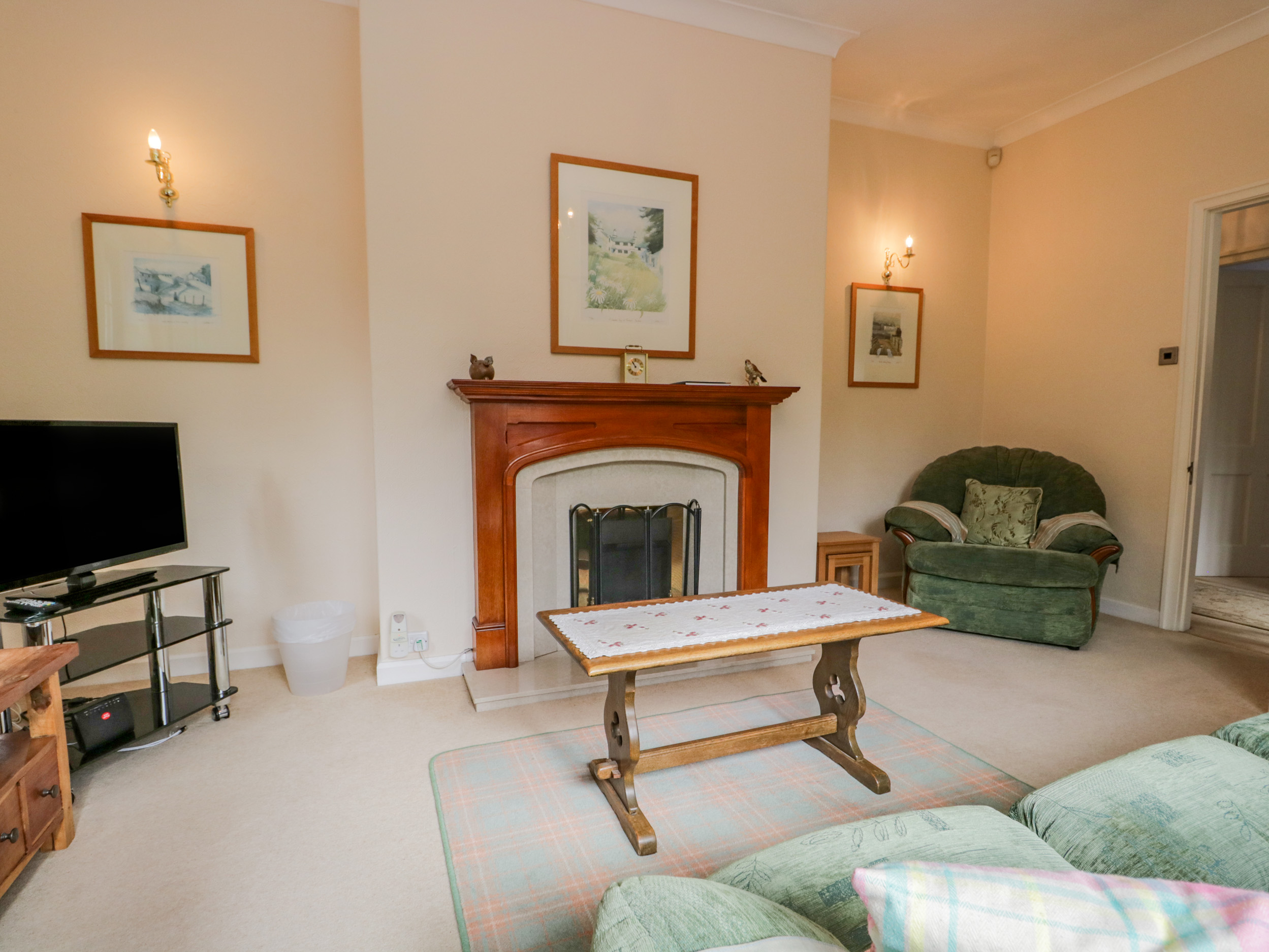 Brantfell Lodge, Bowness-on-windermere - Dog Friendly Holiday Cottage ...