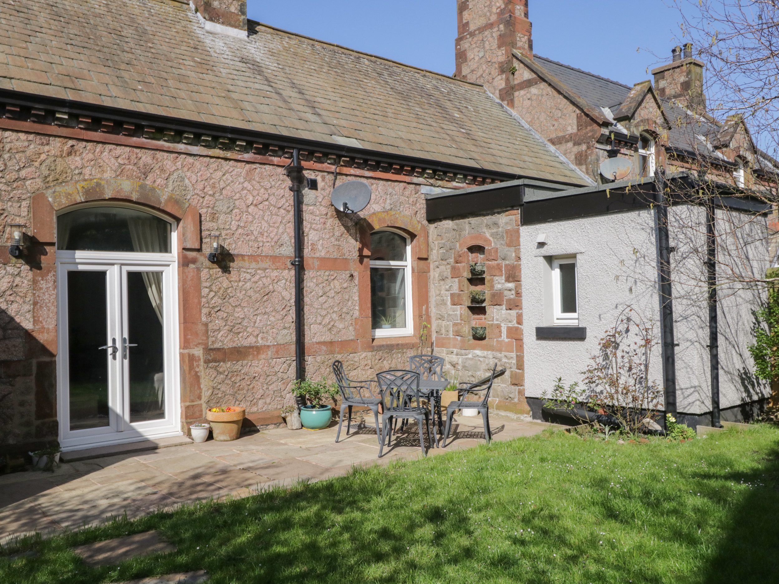 Station Cottage, Bootle Near Millom Dog Friendly Holiday Cottage in