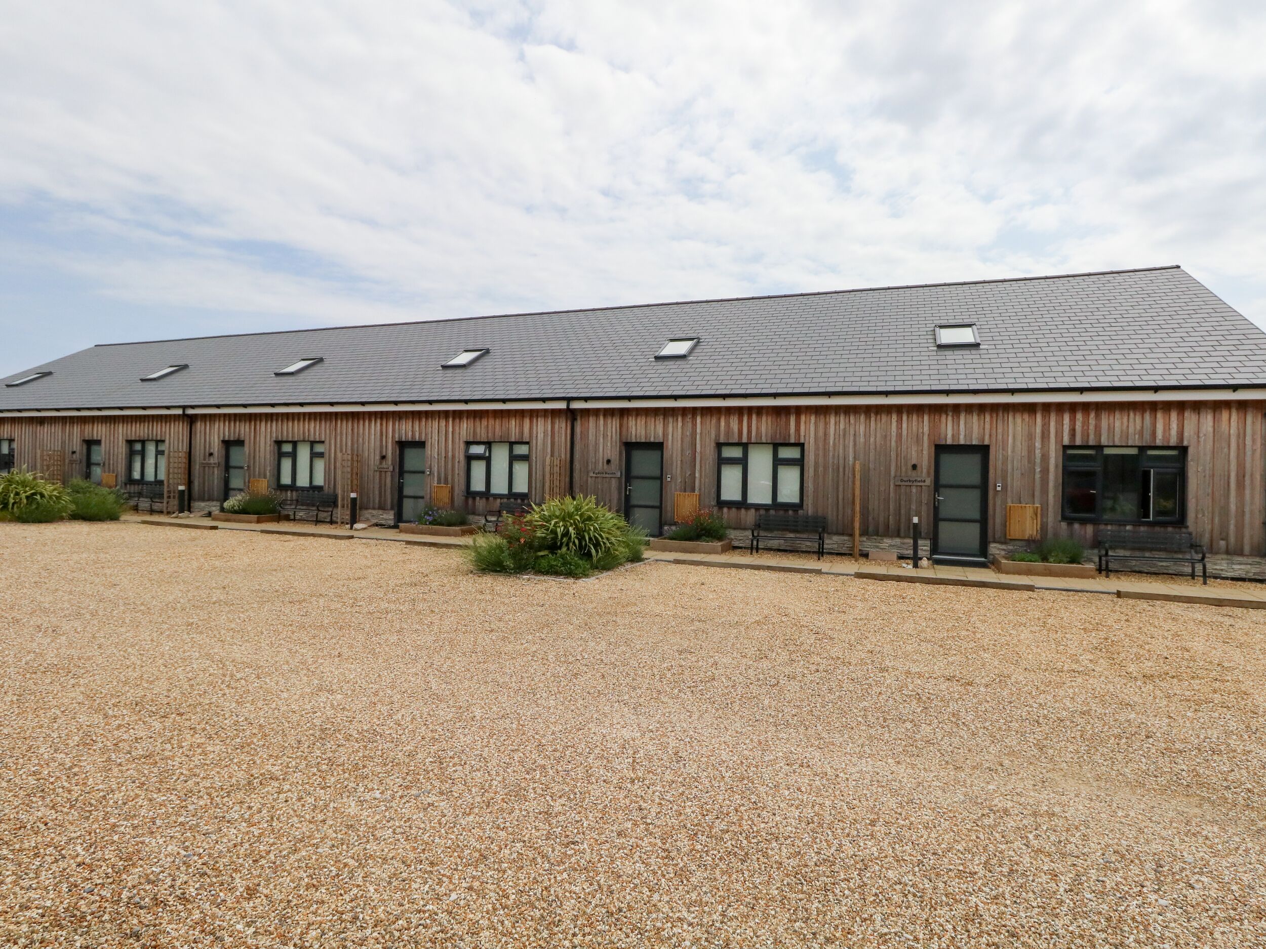 3 bedroom Cottage for rent in Weymouth