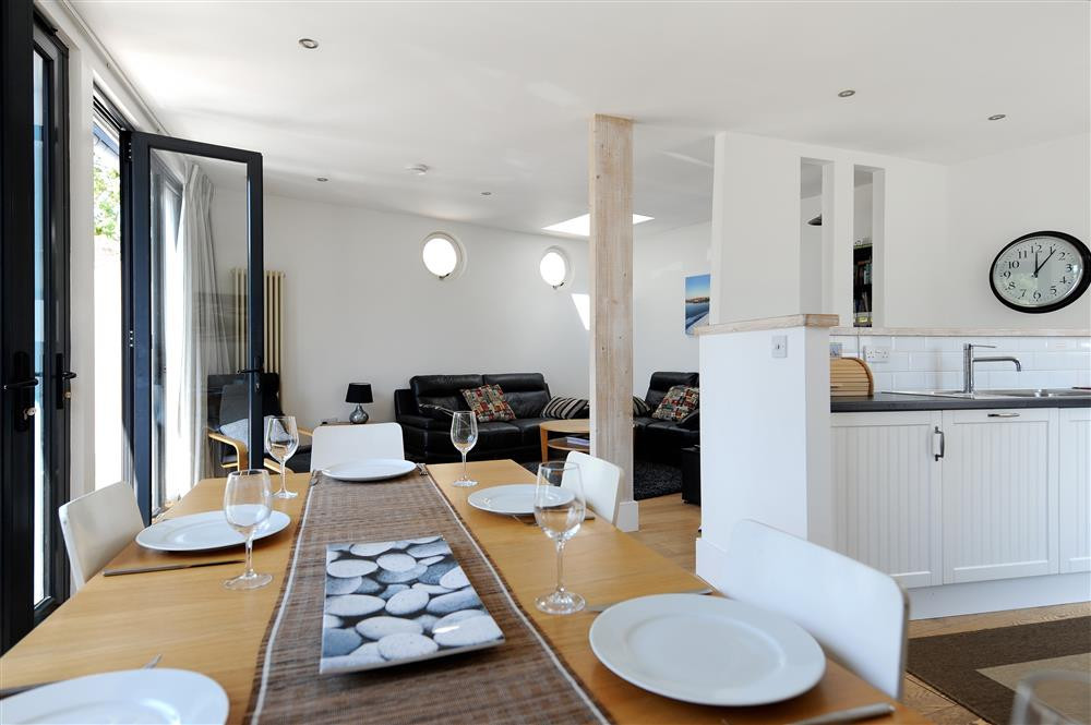 3 bedroom Cottage for rent in Lyme Regis