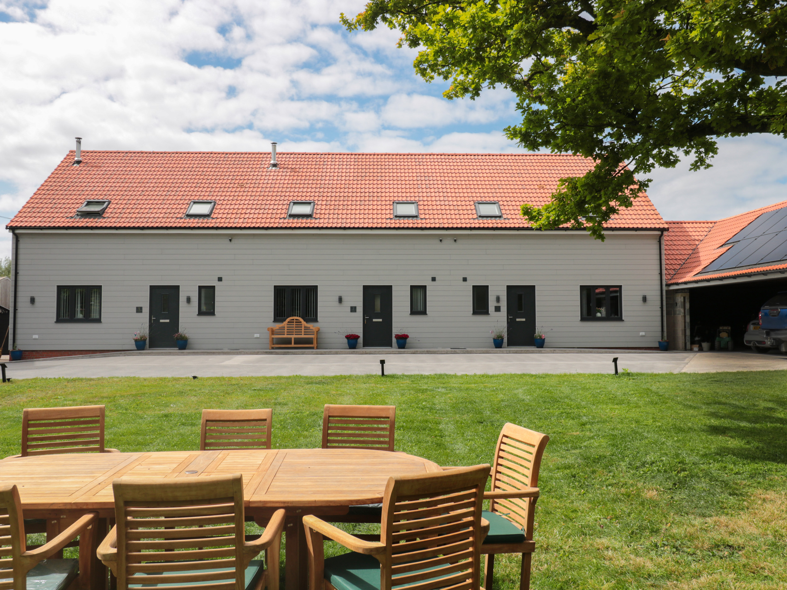 3 bedroom Cottage for rent in Burnham-on-Sea