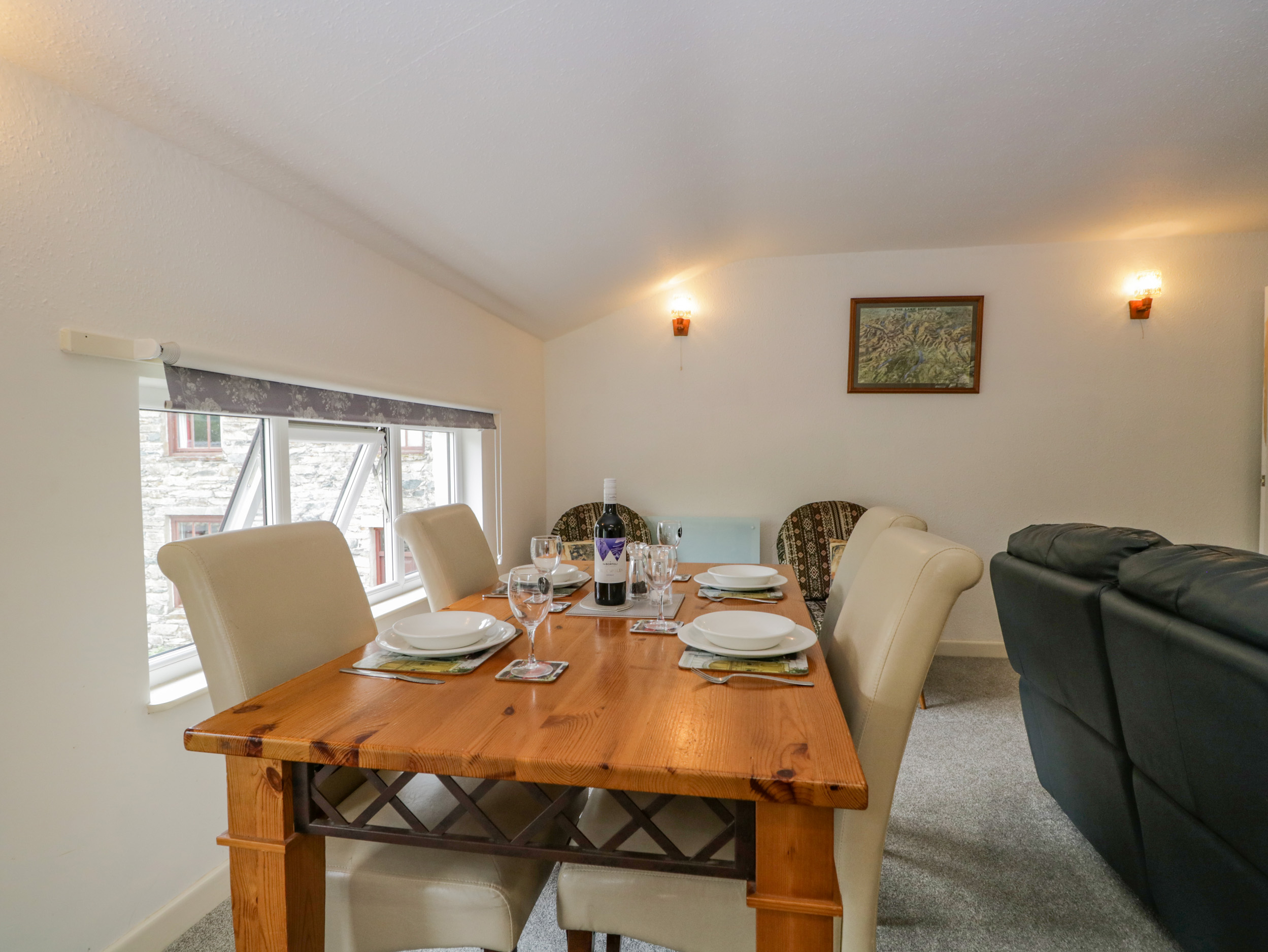 Newfield Apartment 1, Broughtoninfurness Dog Friendly Holiday