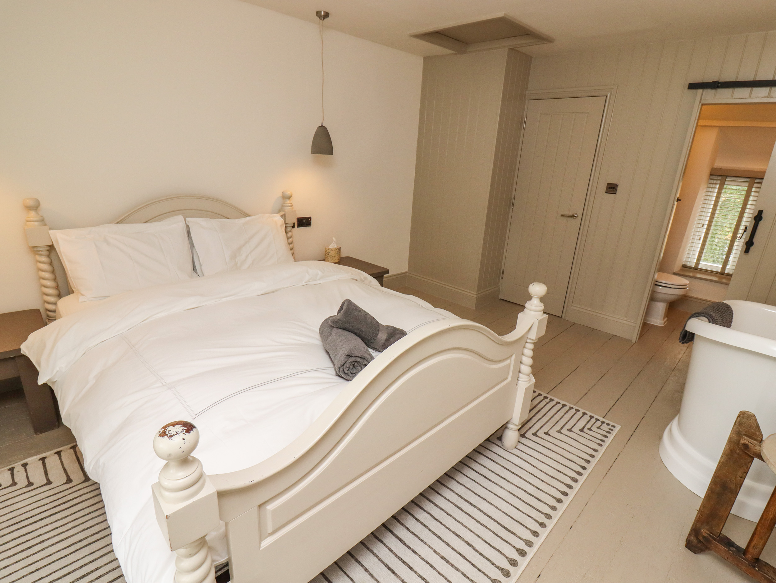 Sheaf House Cottage Dog Friendly Holiday Cottage in Blockley South