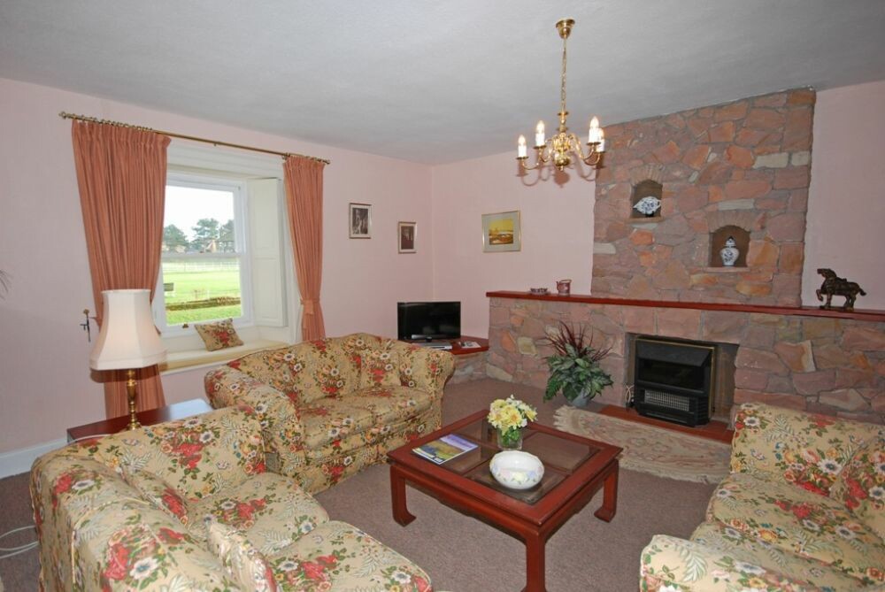 4 bedroom Cottage for rent in Bamburgh